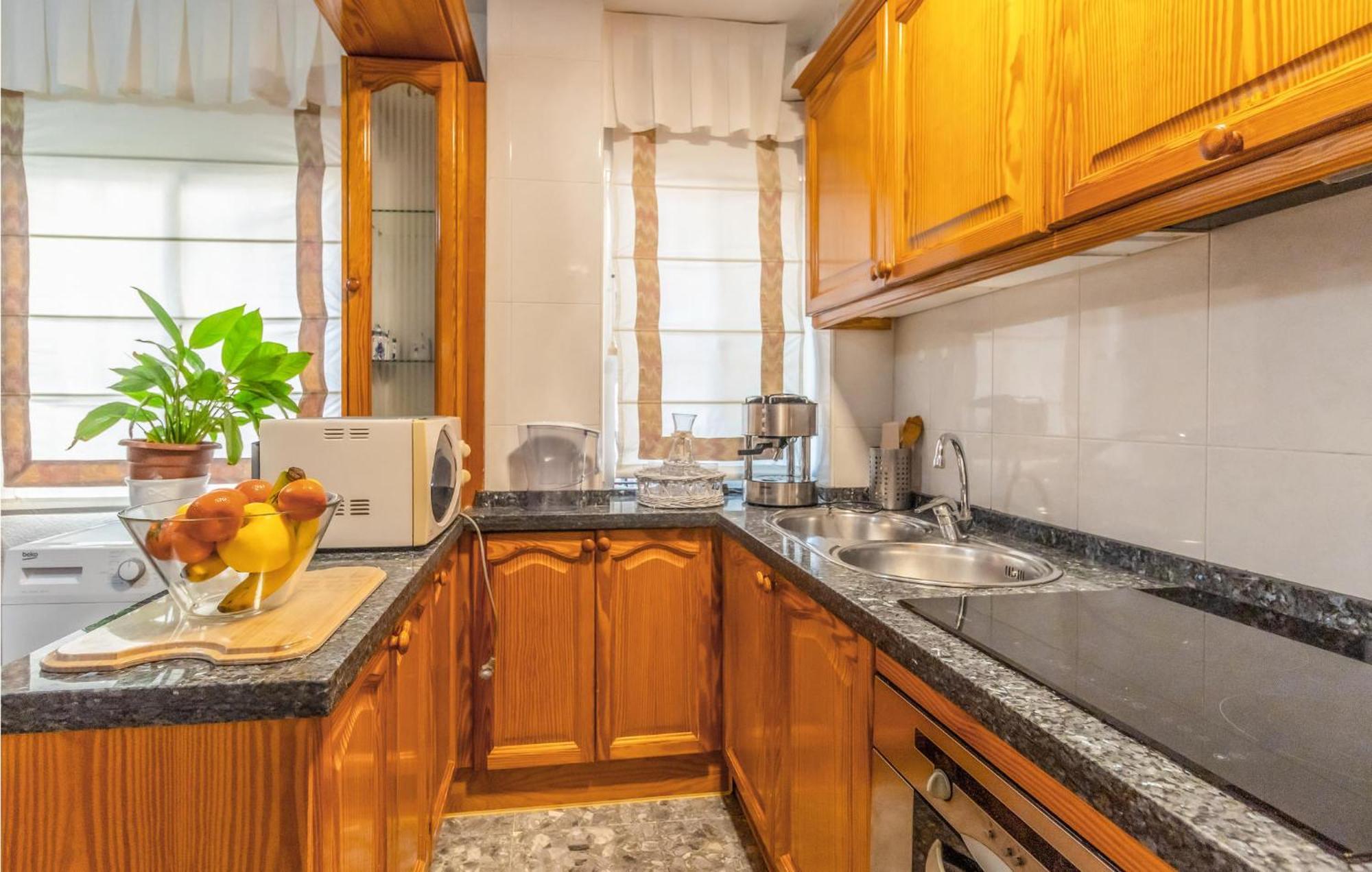 Stunning In Mlaga With 2 Bedrooms And Wifi Málaga