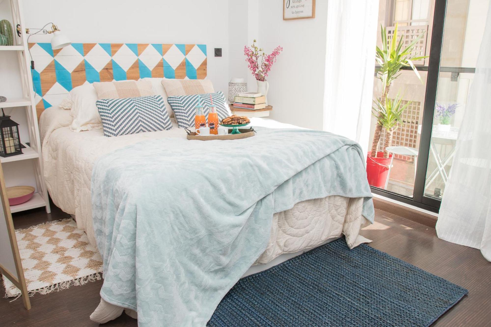 C80 - Rustic Chic Downtown Apartment Malaga