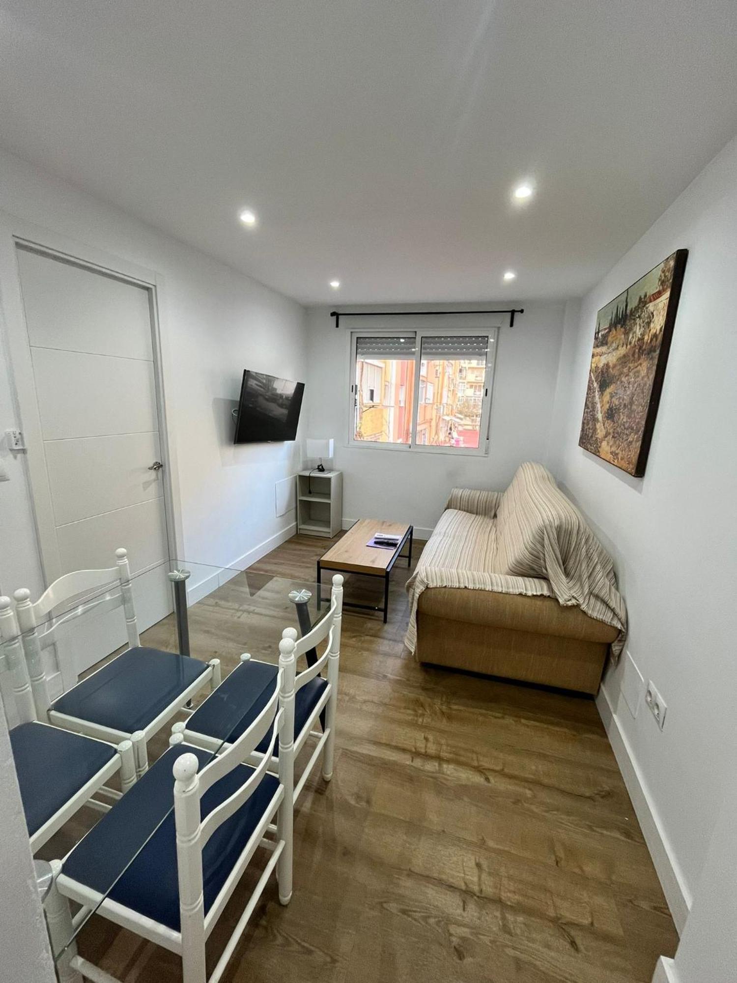 Tres - Estacion Apartamento *