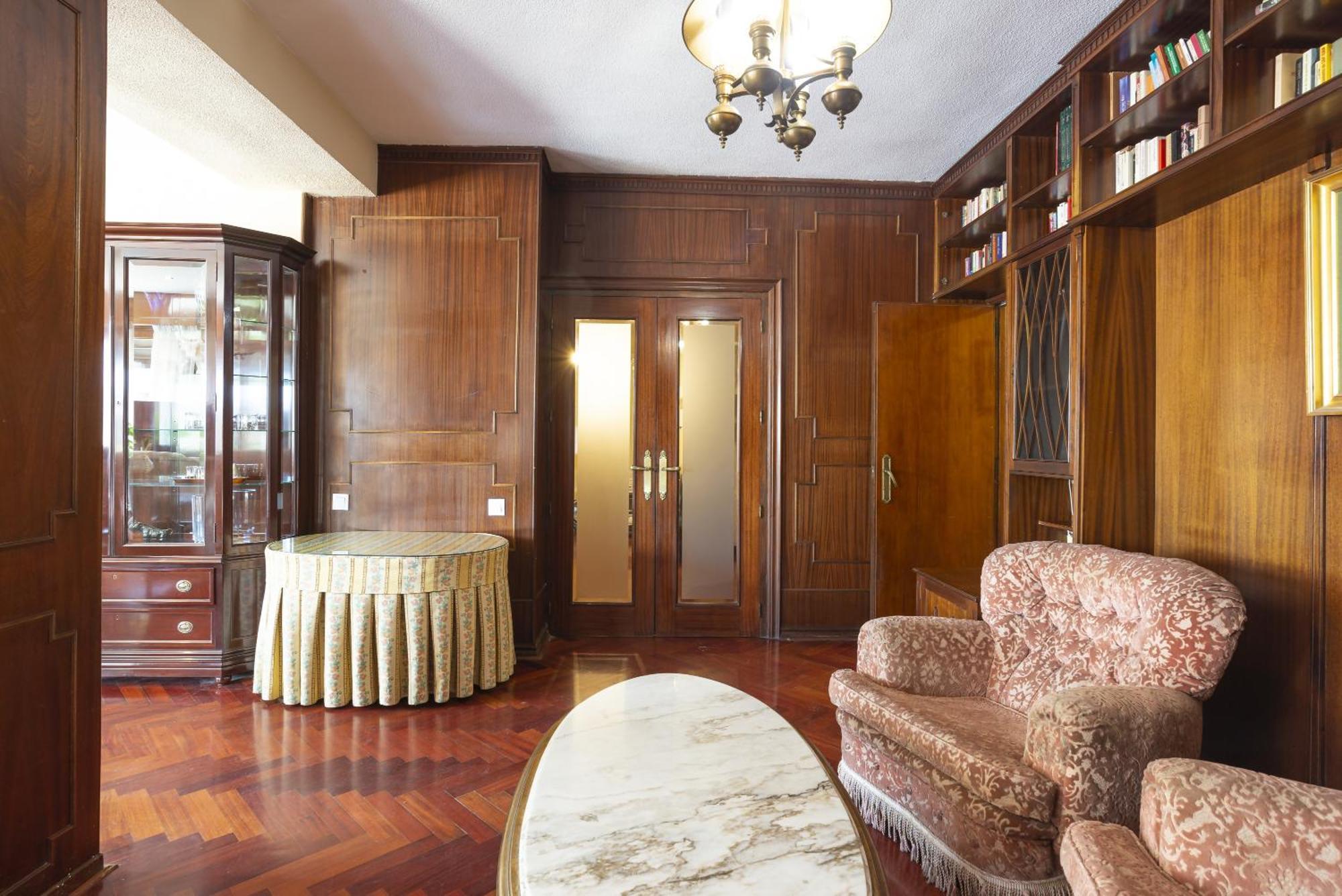 Gran Atico En El Soho De 7 Apartment