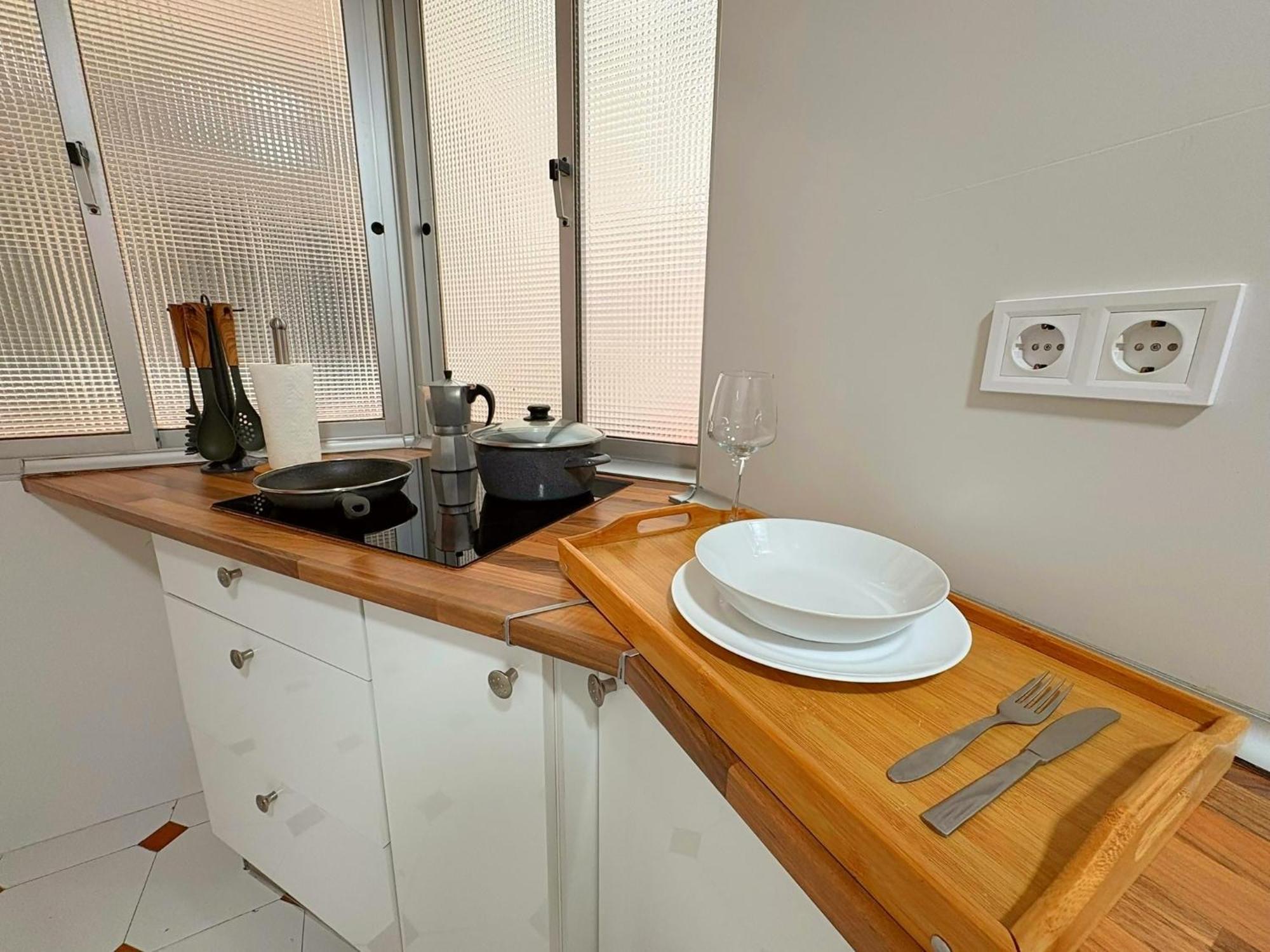 Reyhouse Huelin 3rooms Cerca De La Playa Con Ac Málaga