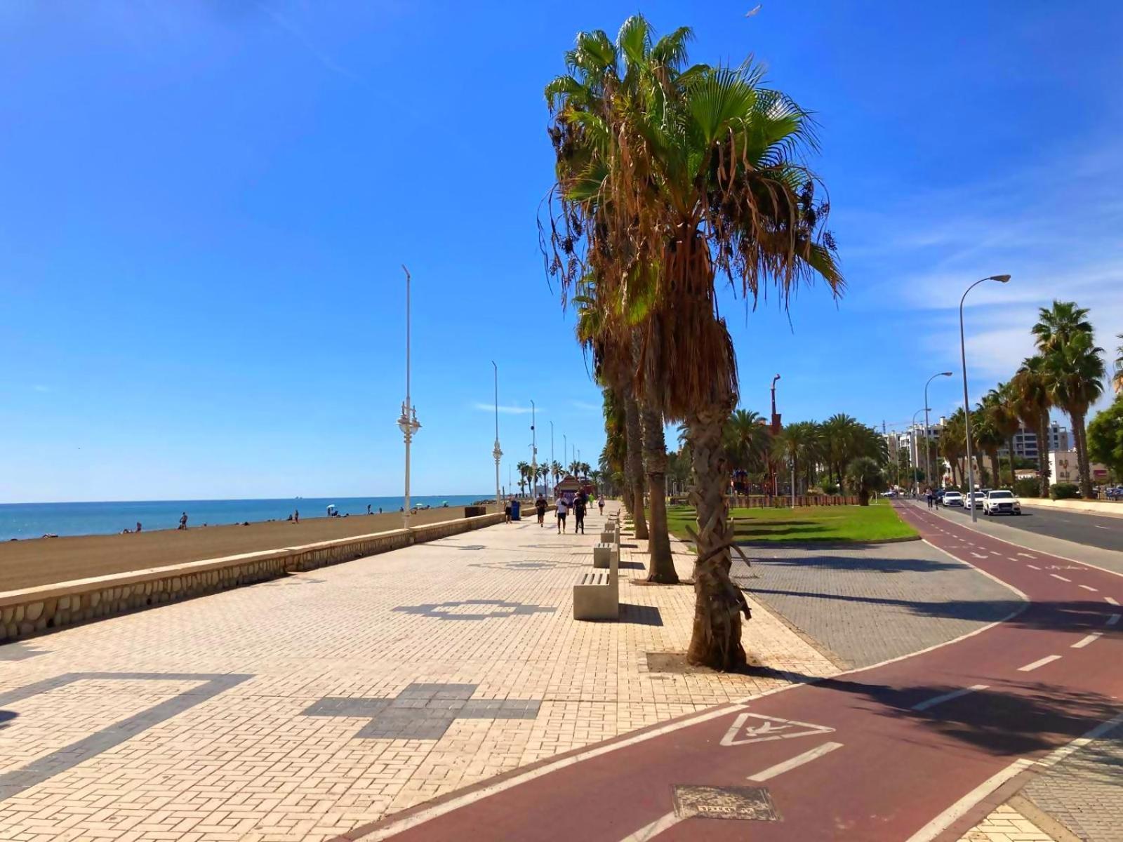 Reyhouse Huelin 3rooms Cerca De La Playa Con Ac Apartamento