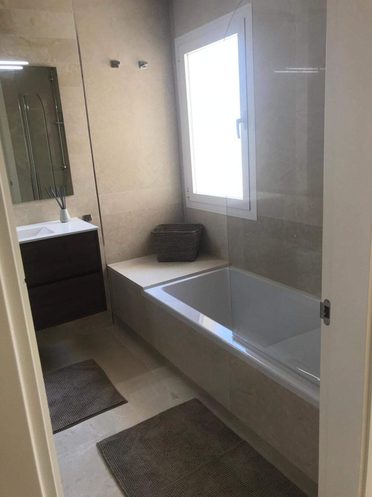 Dreamhomesbymaria New Modern Next To Golf With Wifi Appartement *