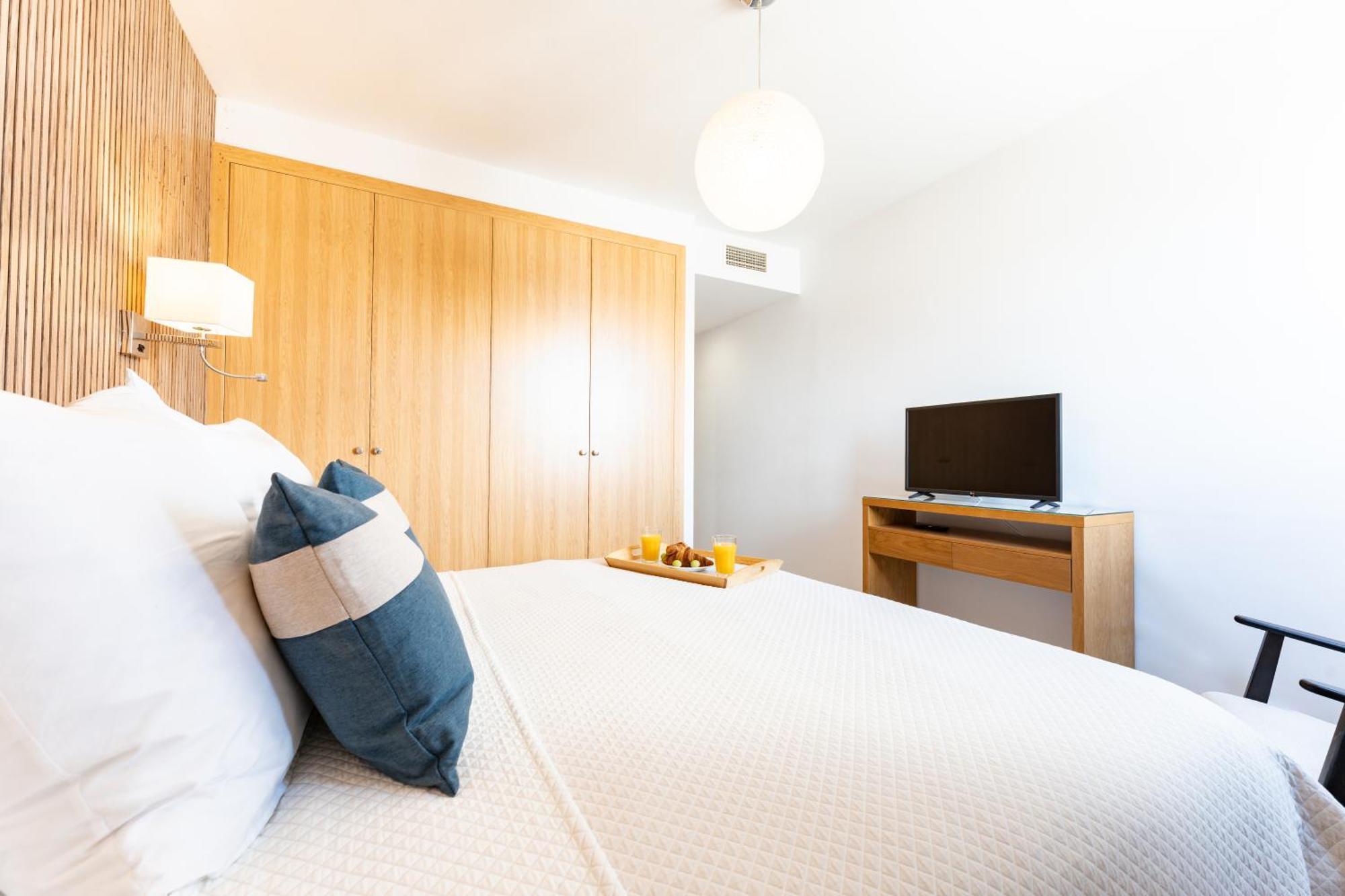 Maria Zambrano Center & Parking Apartamento