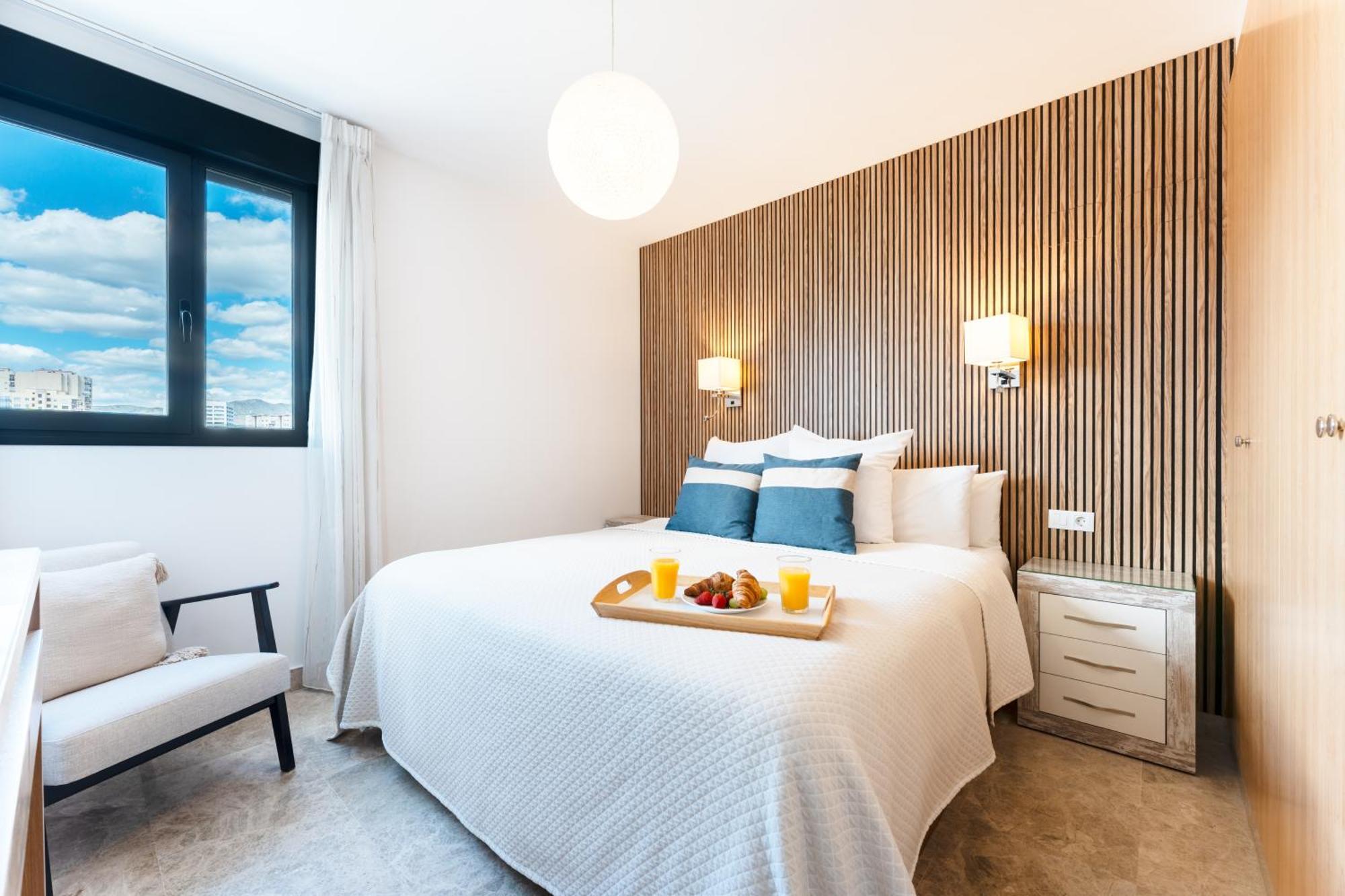 Maria Zambrano Center & Parking Apartamento