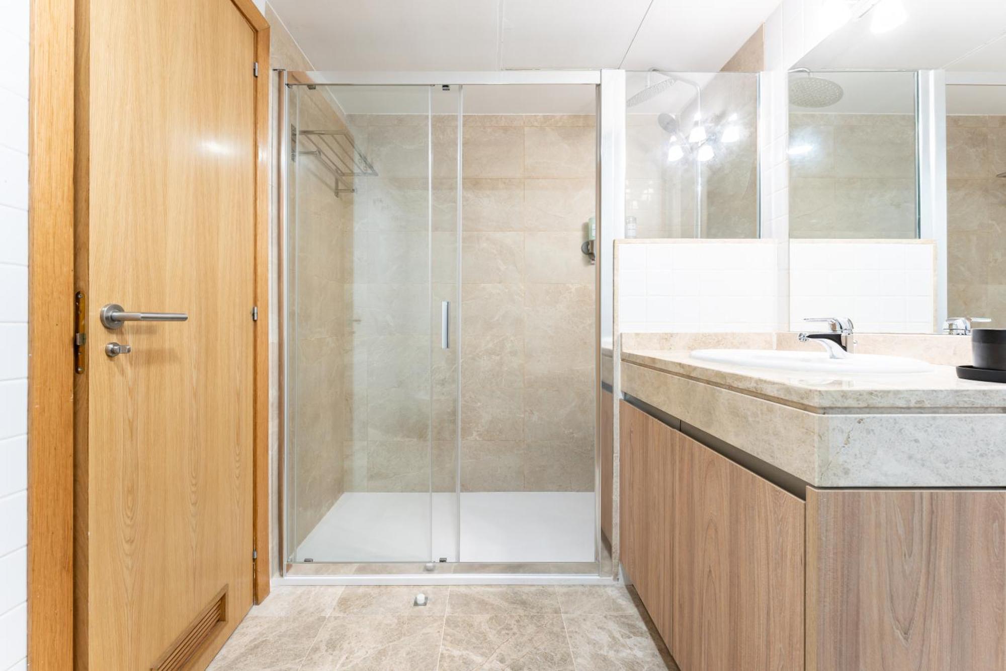 Apartamento Maria Zambrano Center & Parking Málaga