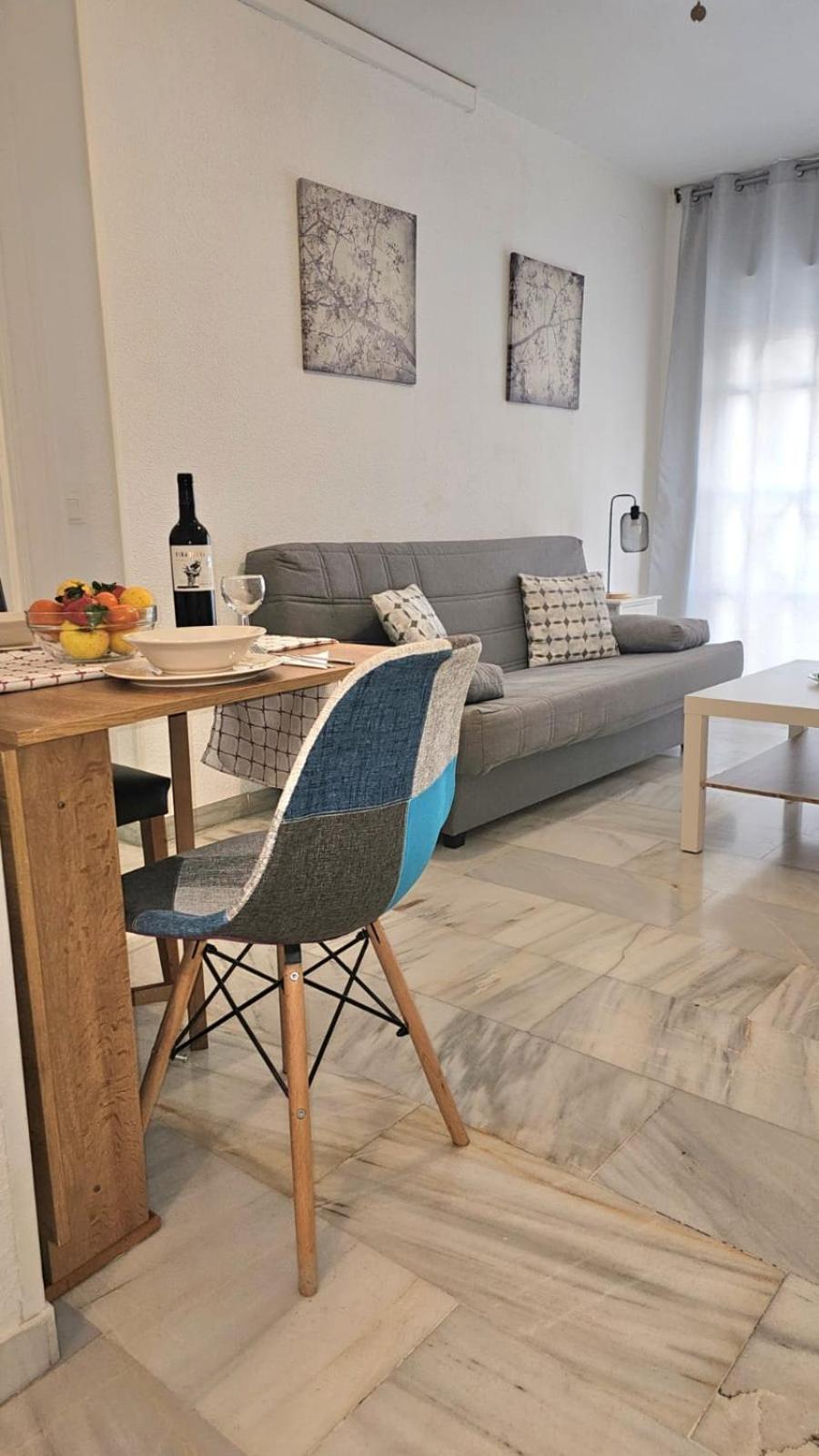 Lägenhet Ideal One Bedroom Center *