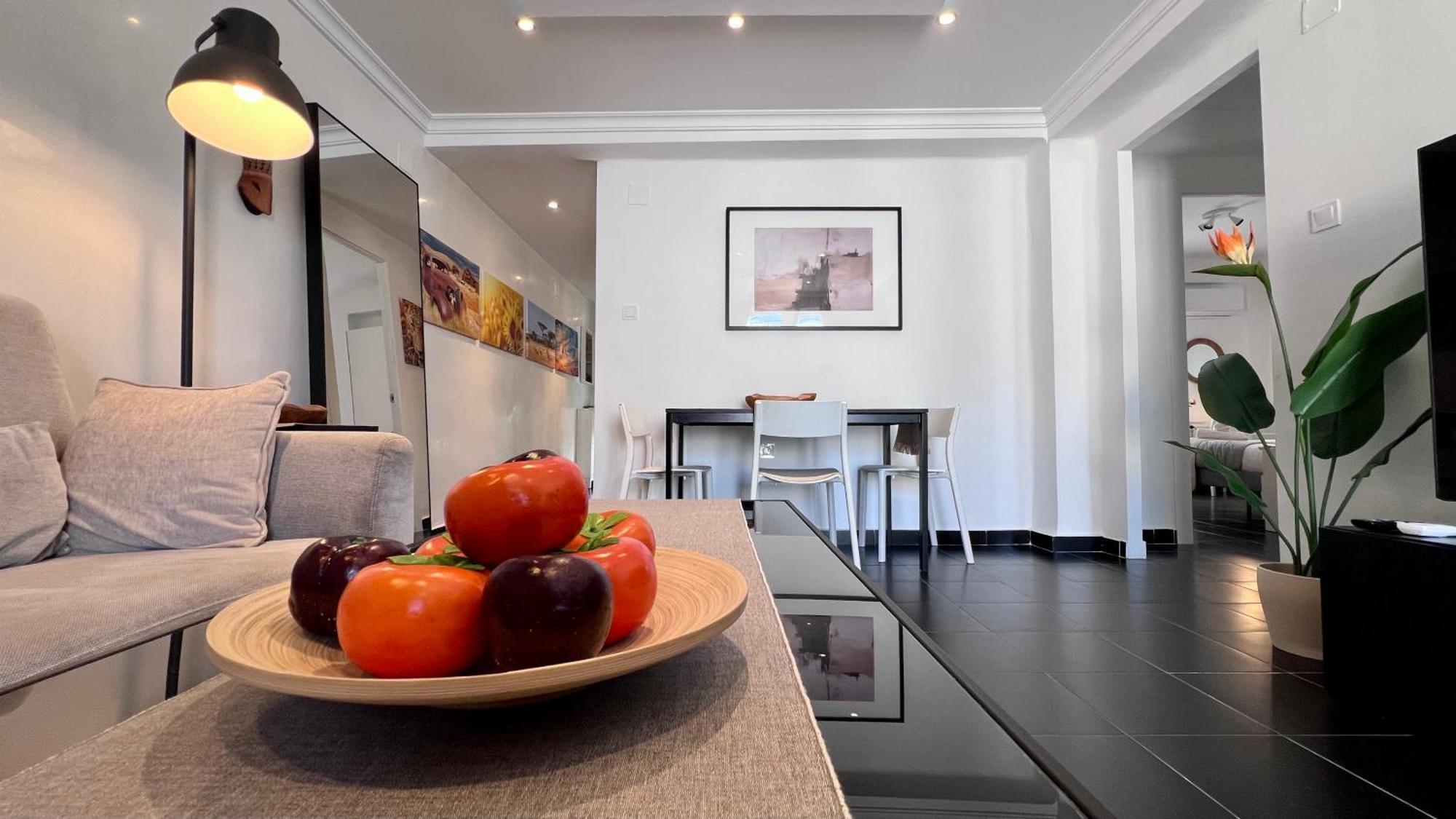 Cool, Modern And Snug 3br Peachy Appartamento Málaga