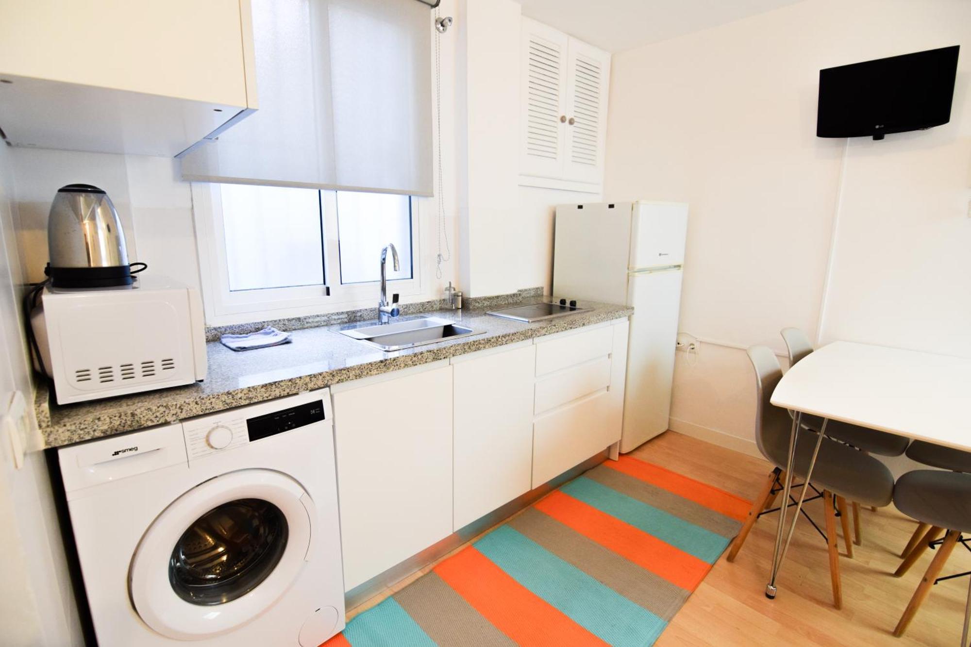 Letplanet Merced Center Apartamento