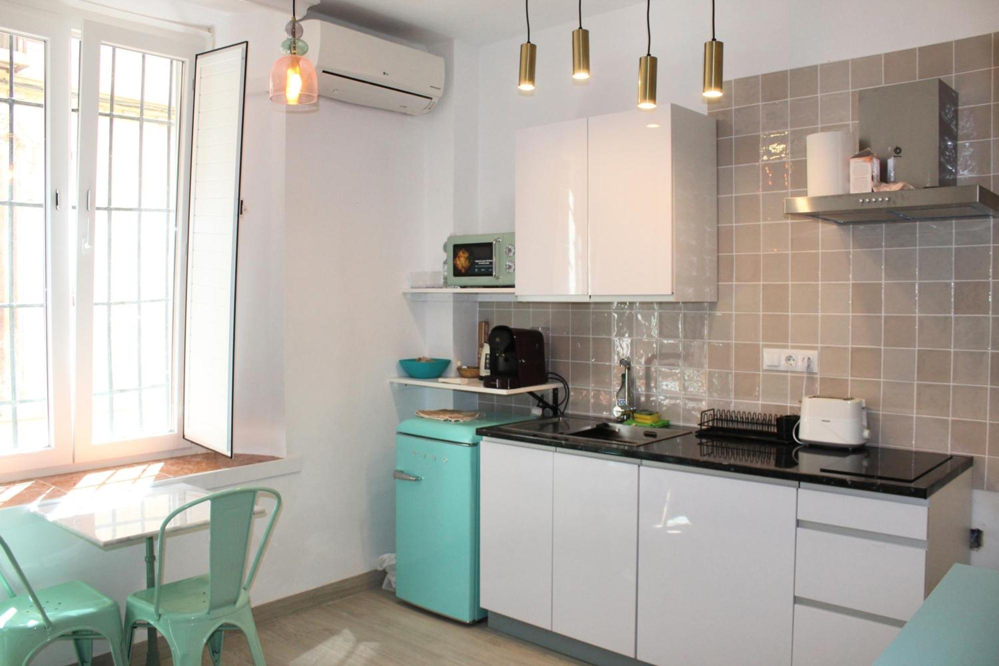 Apartment Iyourbasics Lovely Hinestrosa 23 Free Wifi&ac *