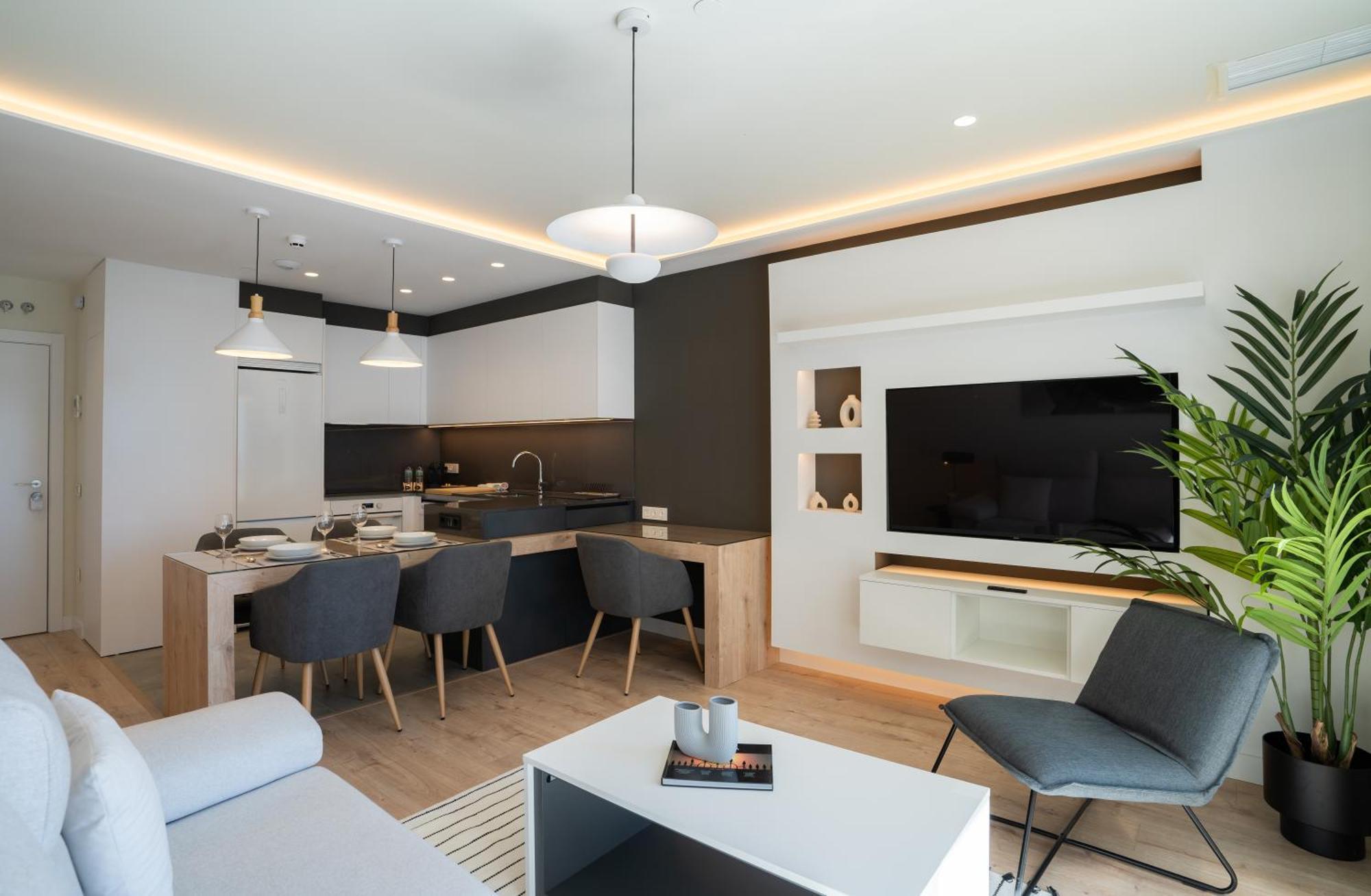 Apartamento Sky View Design And Relax View With Free Parking Málaga