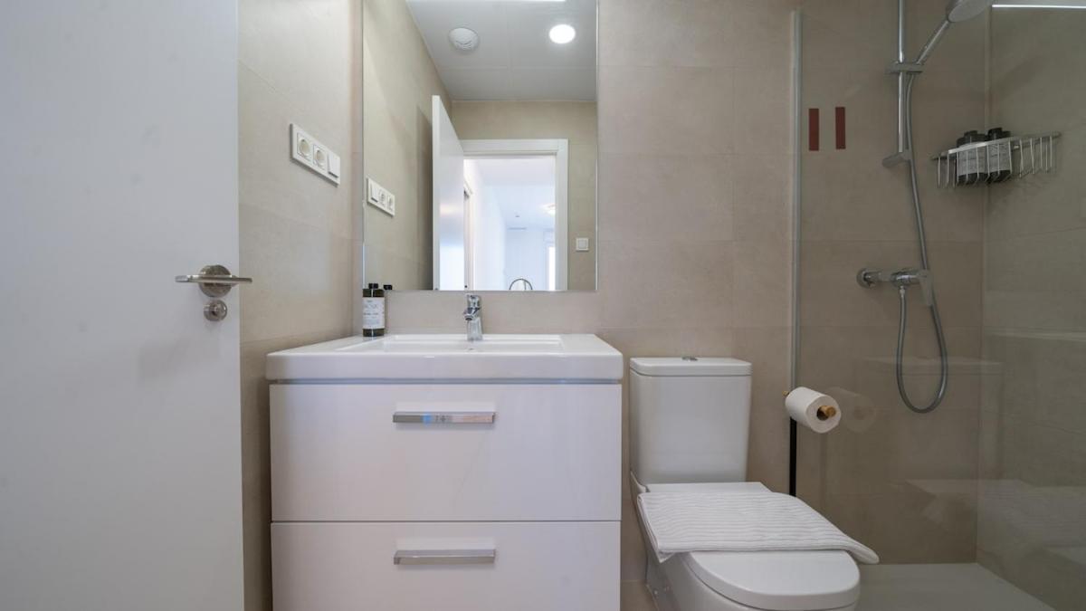 Xpce Urban 17 Skyline - Parking Free Malaga