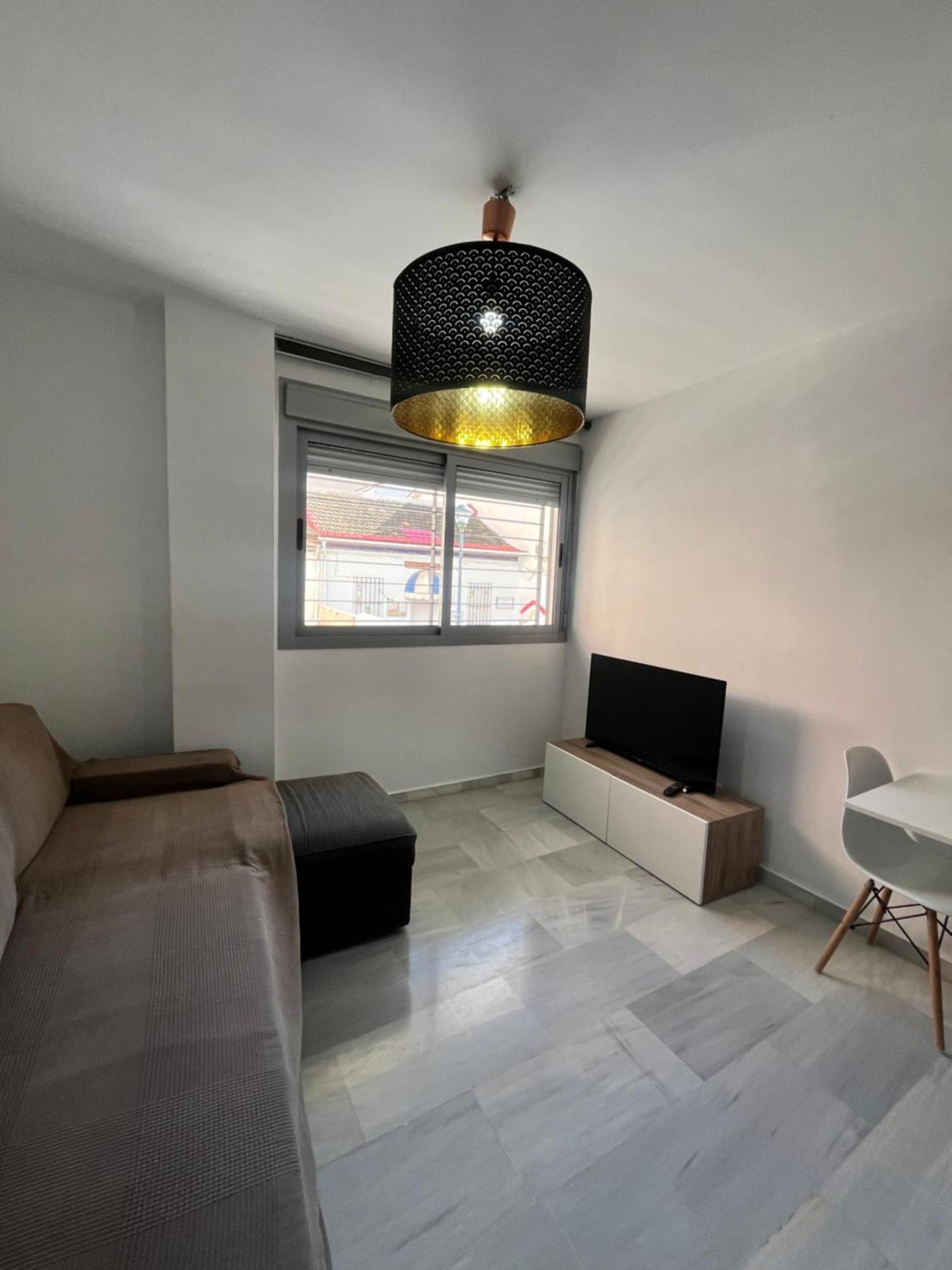 Boutique - Carlos Haya Area With Parking Lejlighed *