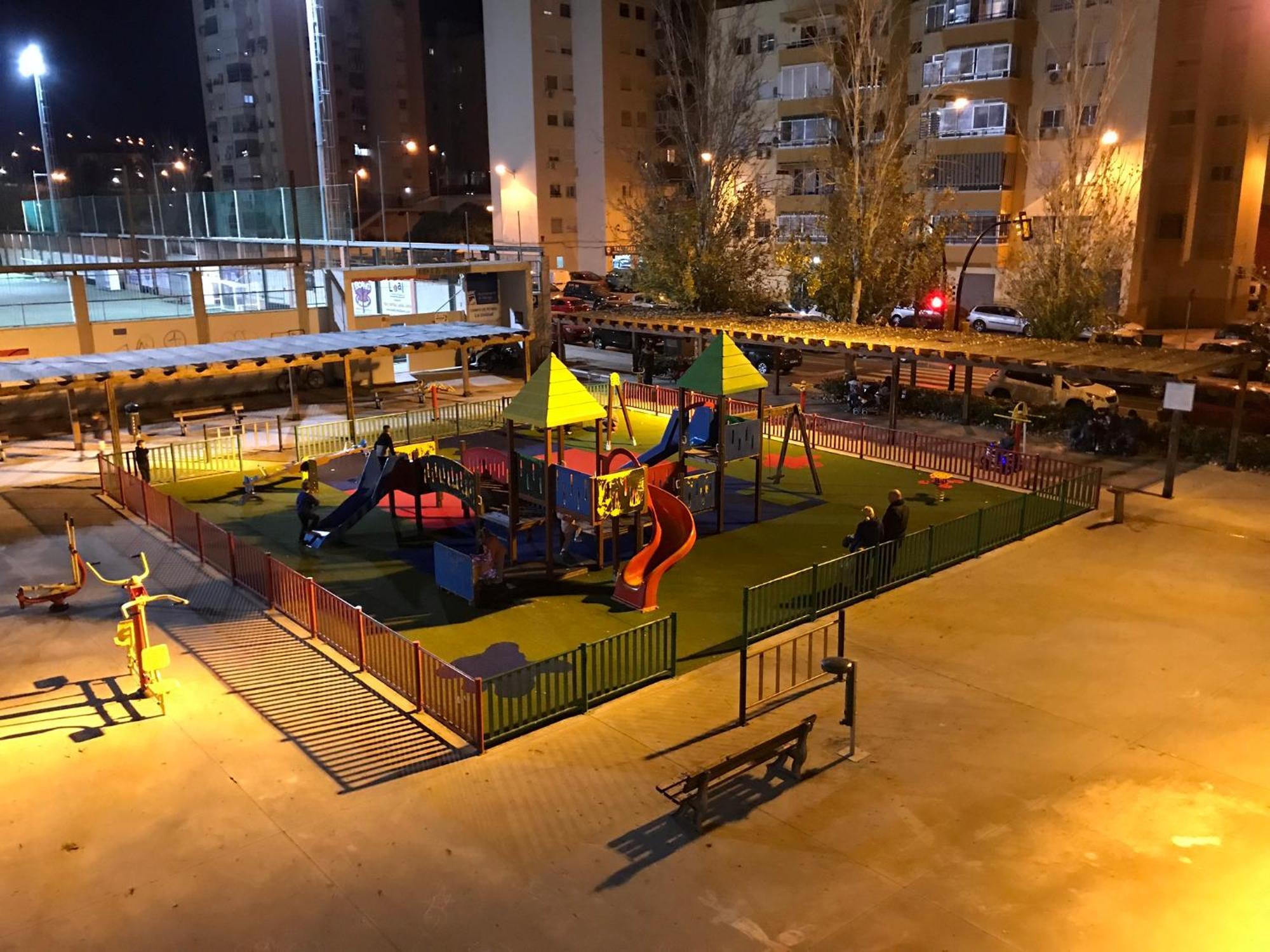 Lejlighed Boutique - Carlos Haya Area With Parking *