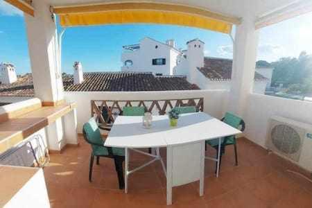 Precioso Centrico Con Piscina Salada Leilighet Málaga