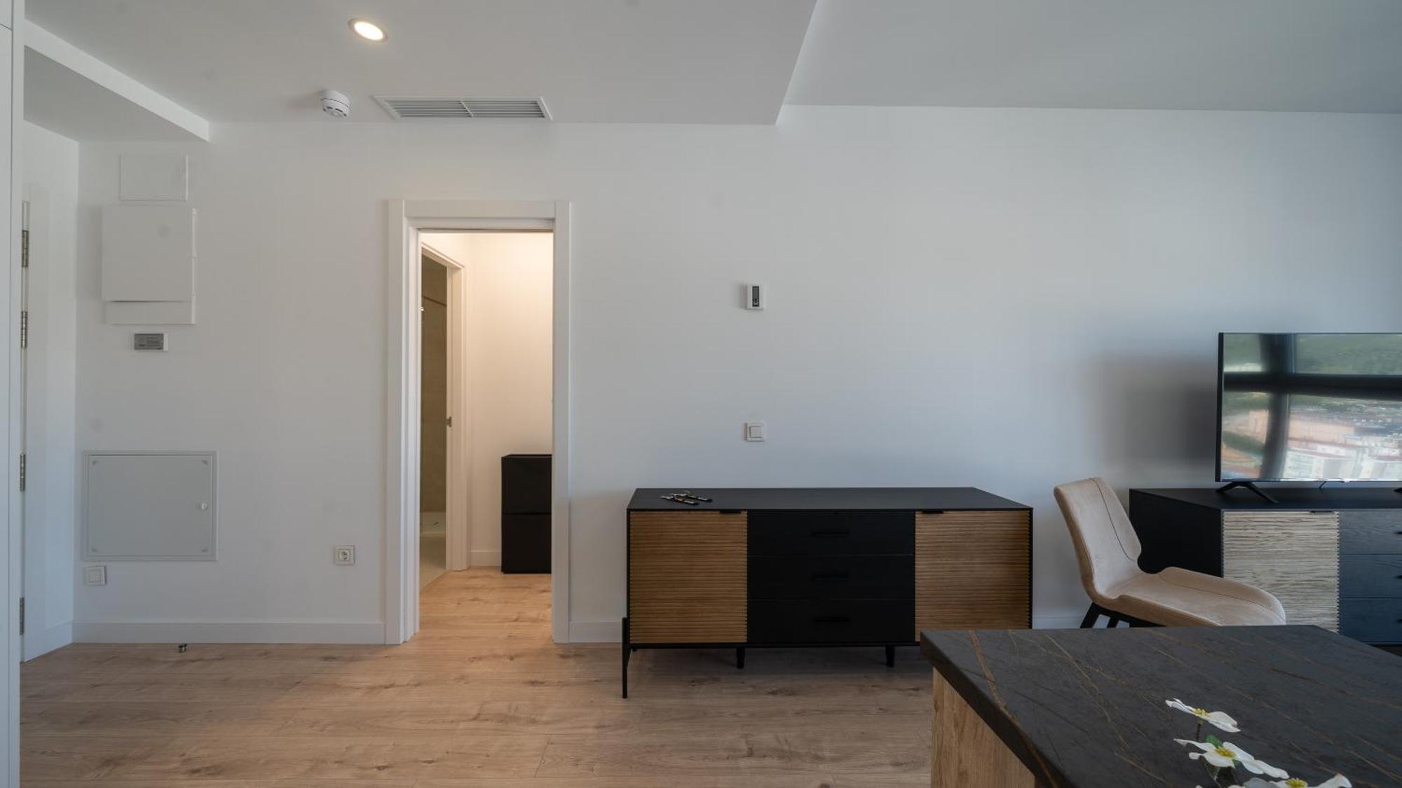 Xpce Urban 17 Skyline - Parking Free