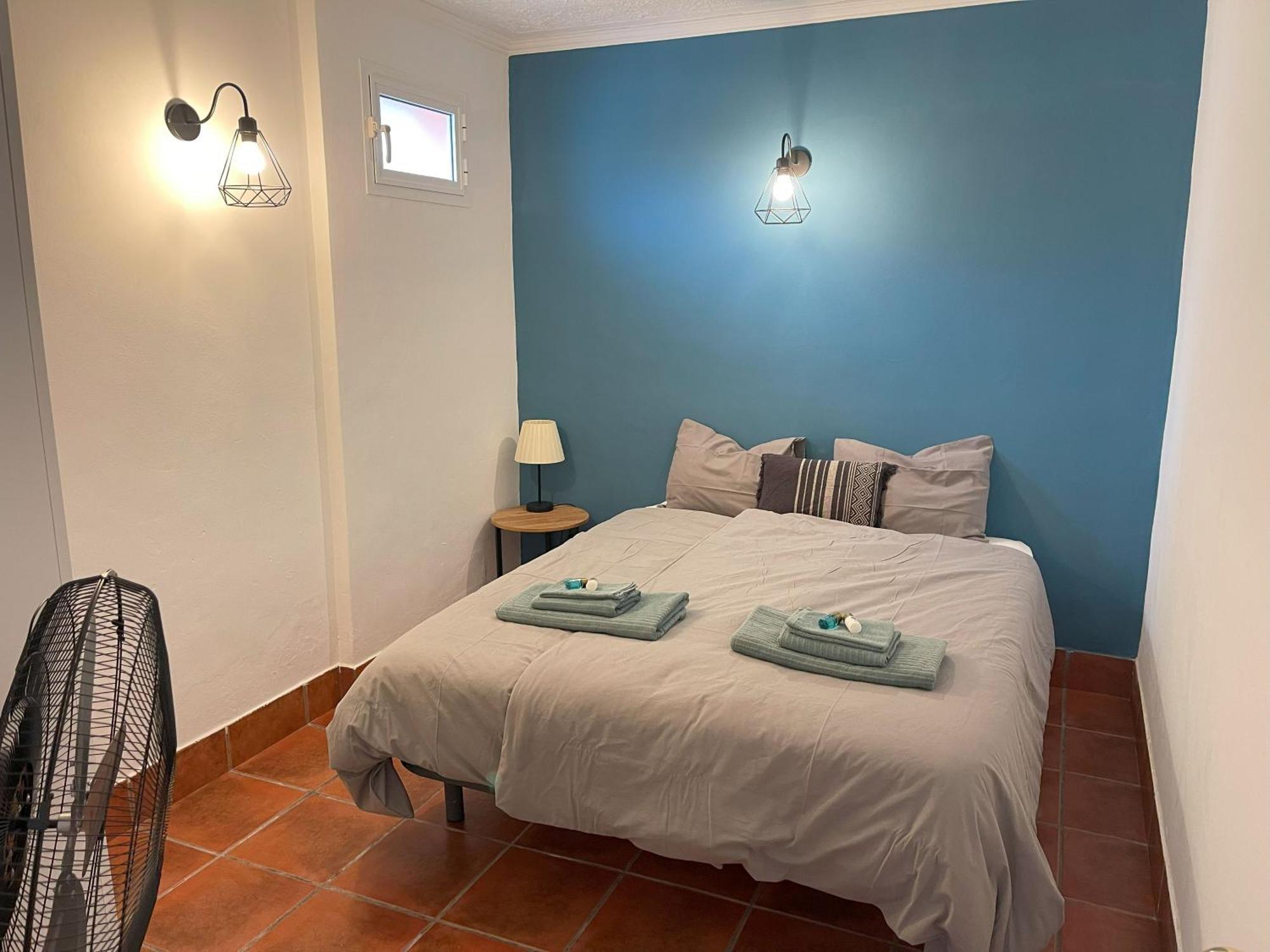 La Casa De Familia Bed & Breakfast *
