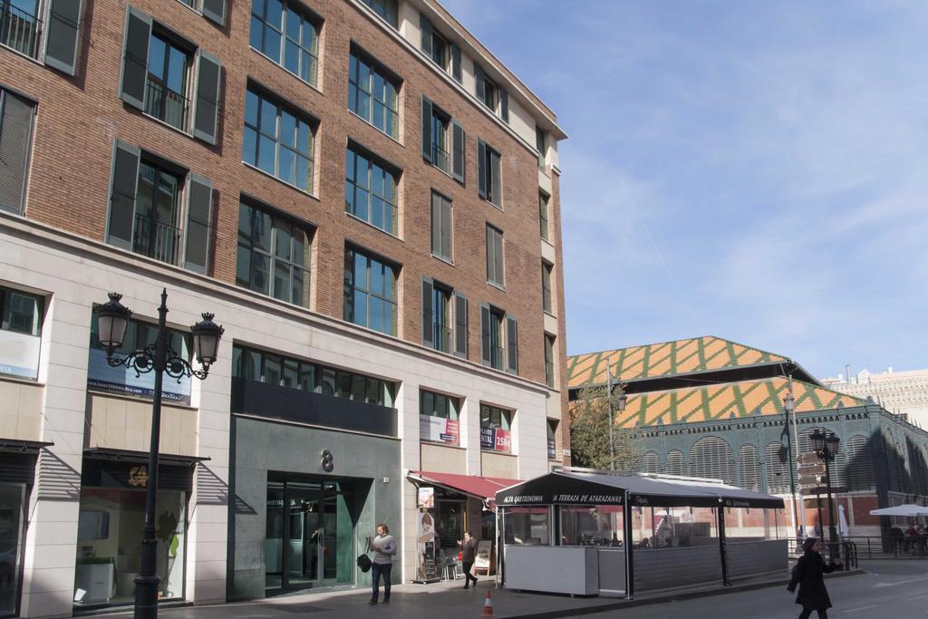 Center Flat Holidays Atarazanas Market Appartamento *