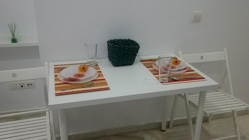Calle Eduardo Ocon Appartement *