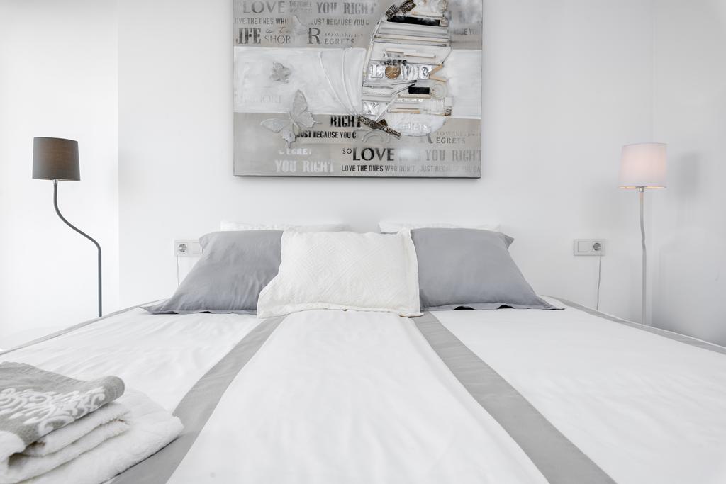 Mercedes Penthouse In By Solaga Homes Apartment *