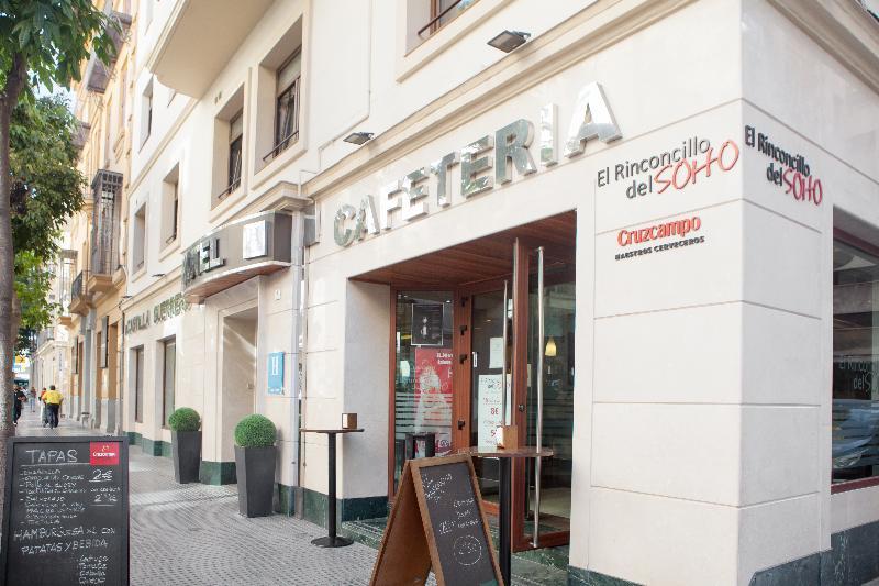 Hotell Castilla Guerrero 3*