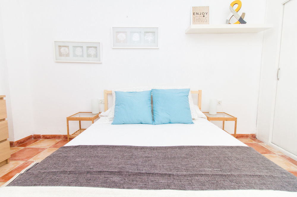 Centro Hernan Ruiz De 4 A 8 Personas Appartement