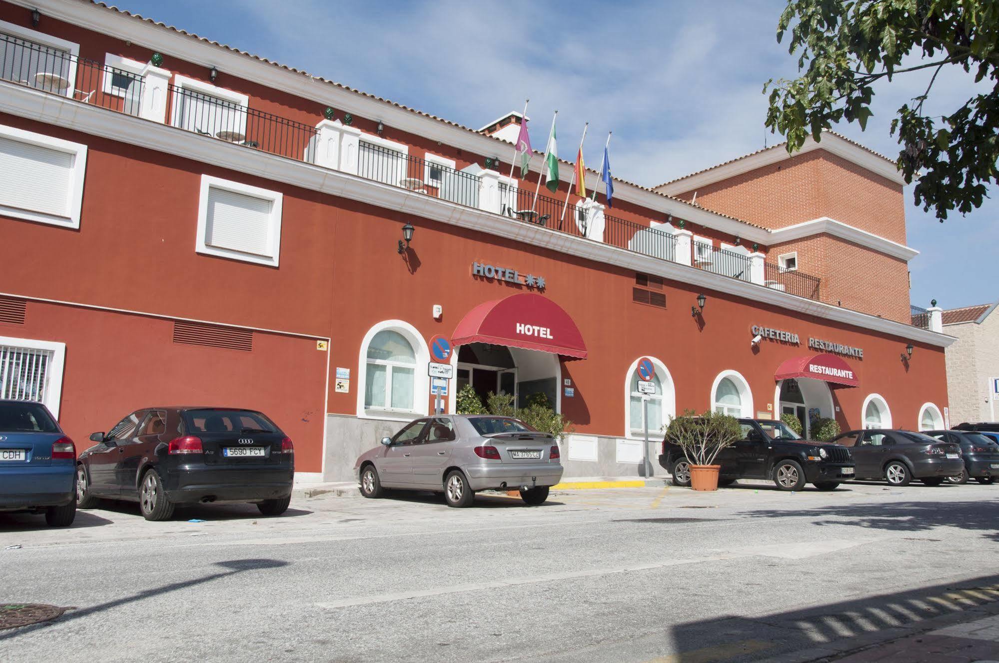 Romerito Hotell 2*