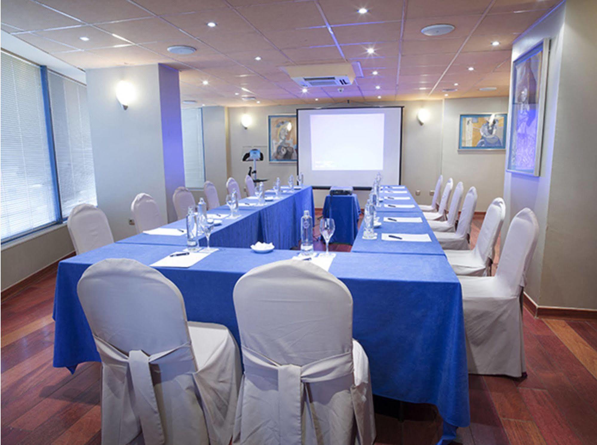 Ms Maestranza 4* Málaga