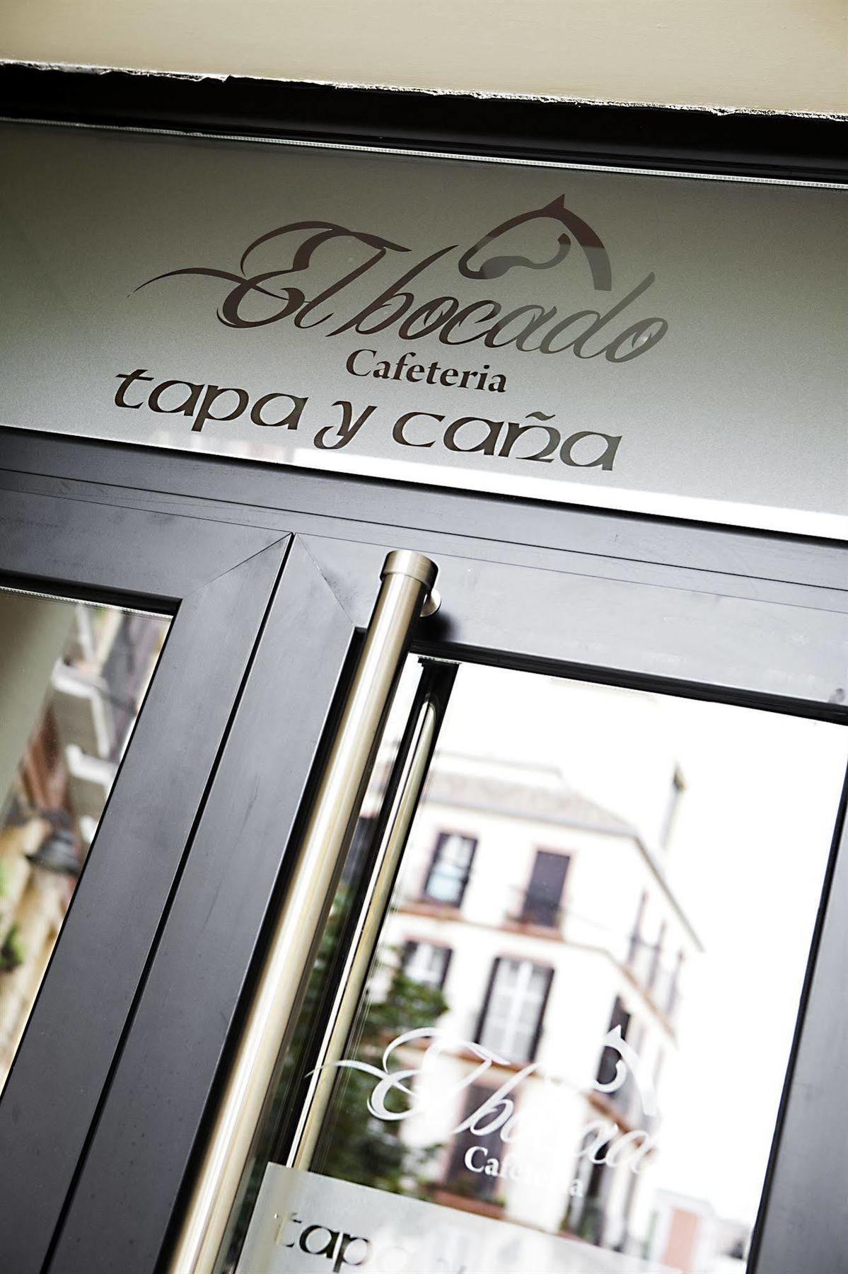Hotell Exe Museos 3*