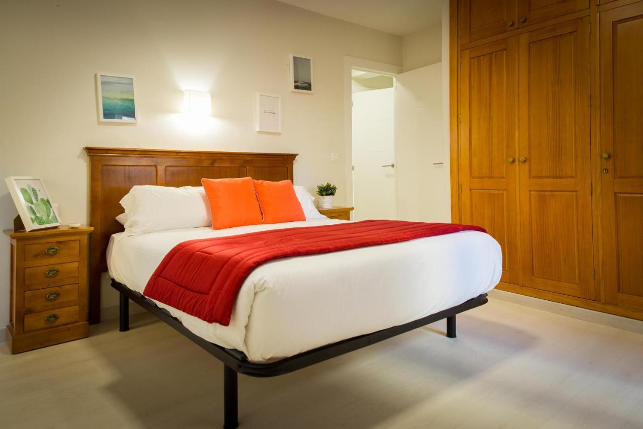Apartment 3 Dormitorios Con Balcon Junto Calle Larios