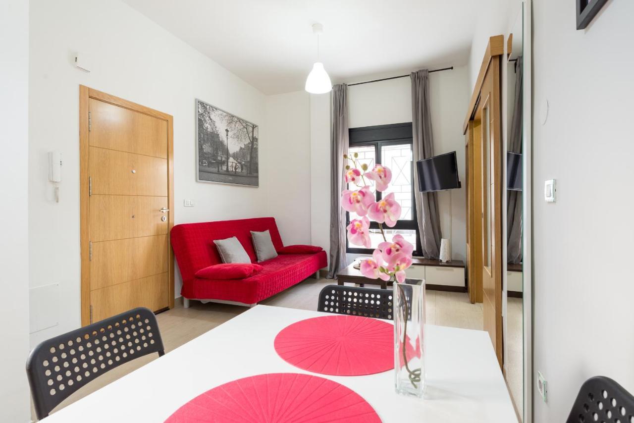 Leilighet Mabb-quiet With Private Patio Walking Distance To Downtown Málaga