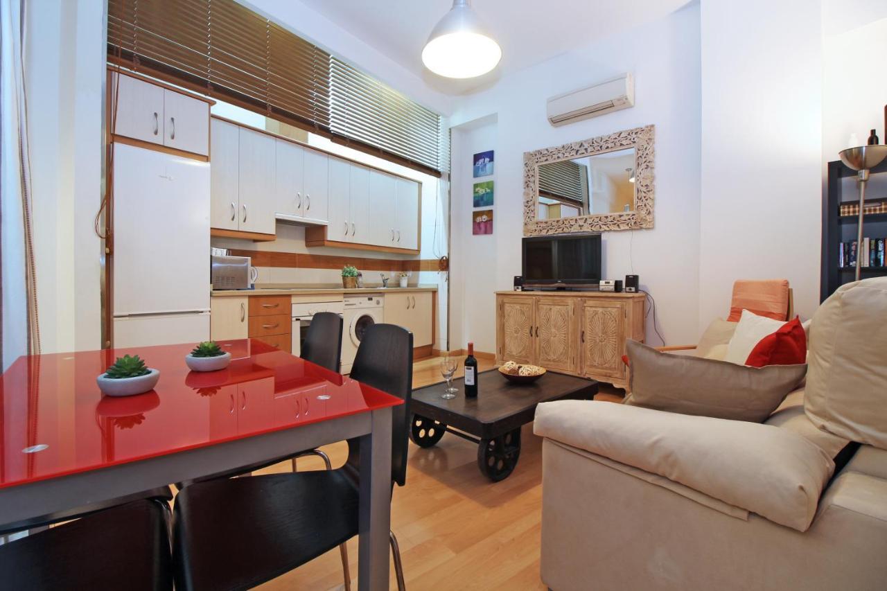 Del Parque Flats - Catedral Apartment