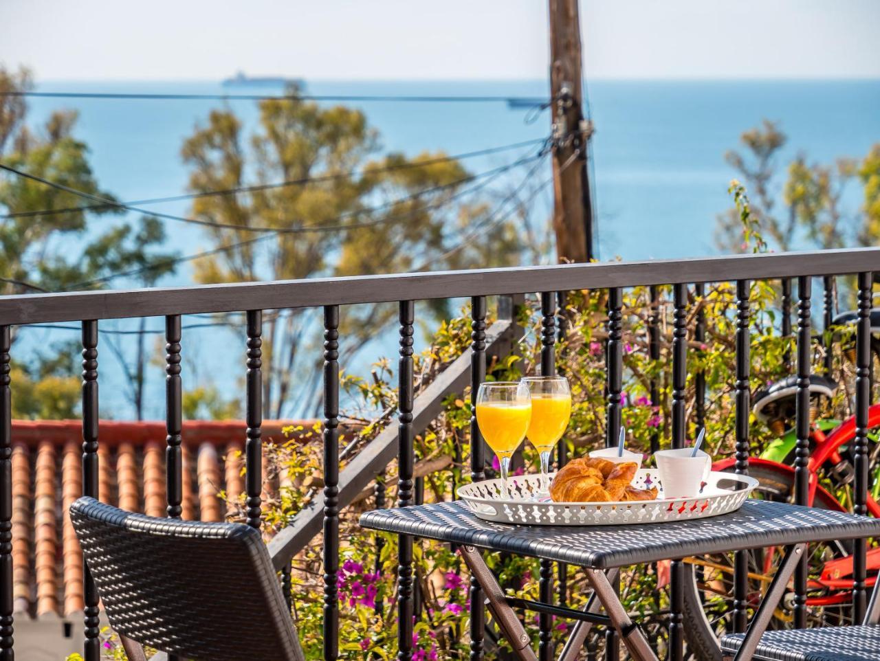 Blue Sea - With Terrace Apartamento