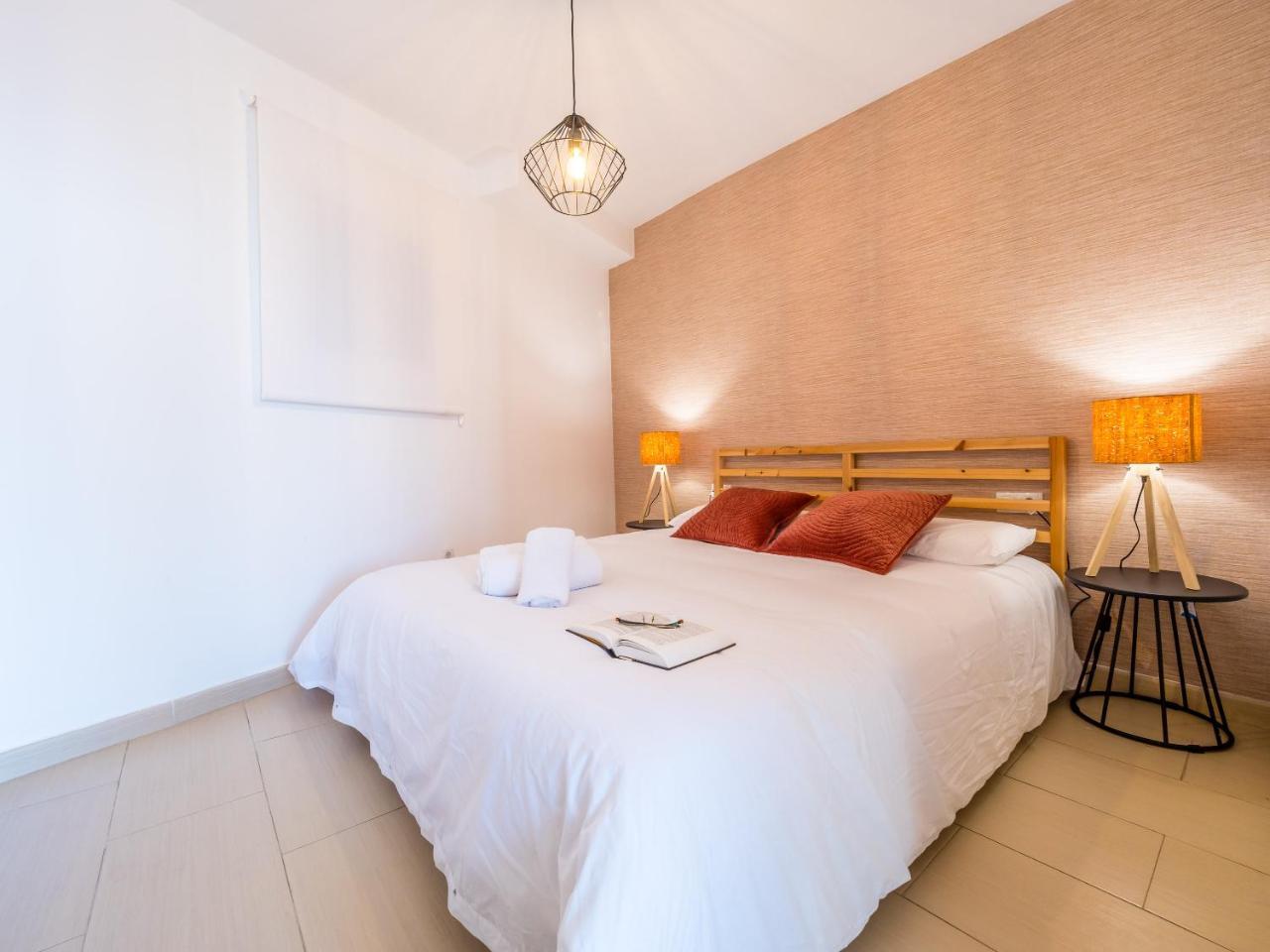 Blue Sea - With Terrace Apartamento *