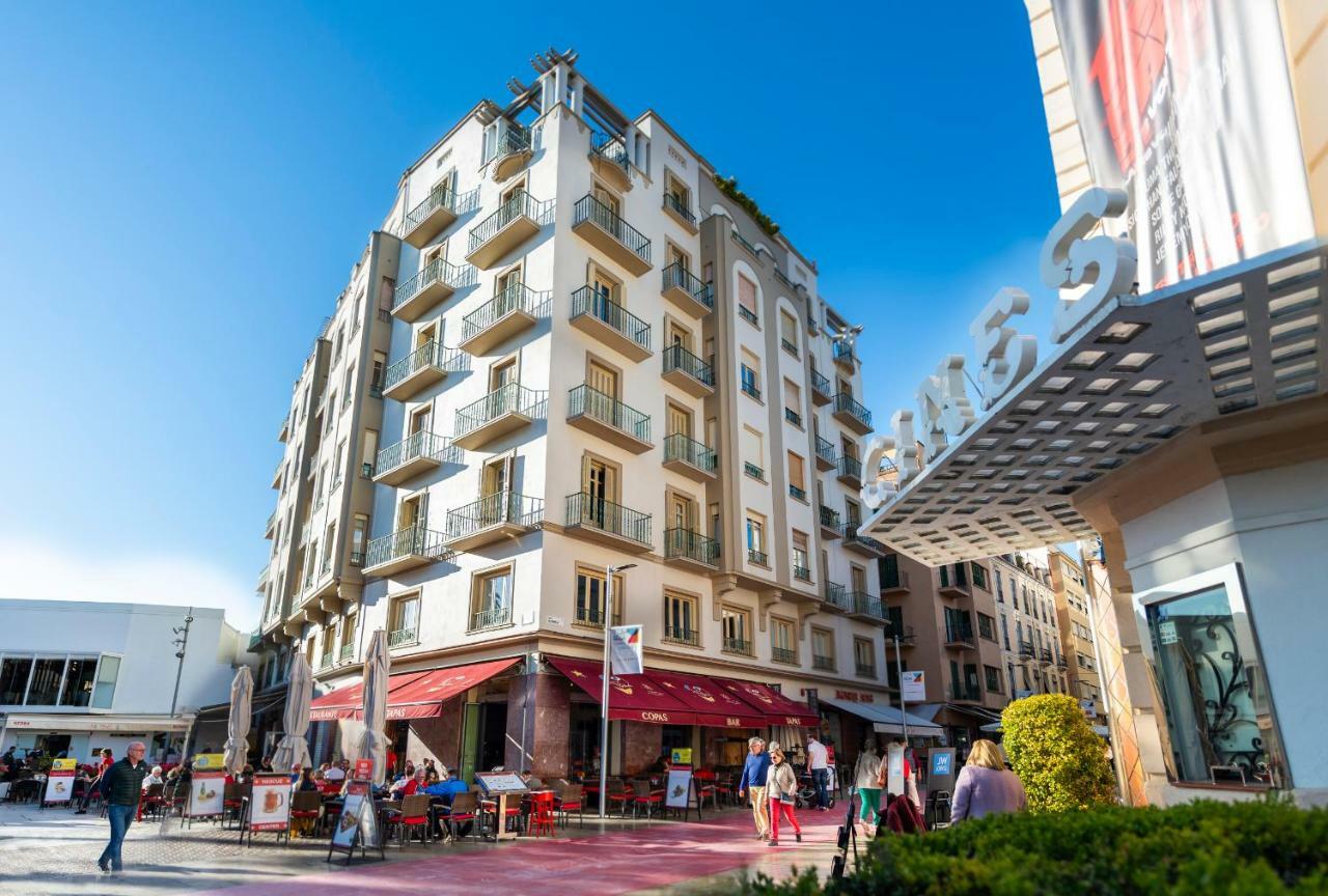Genteel Zegri * Málaga