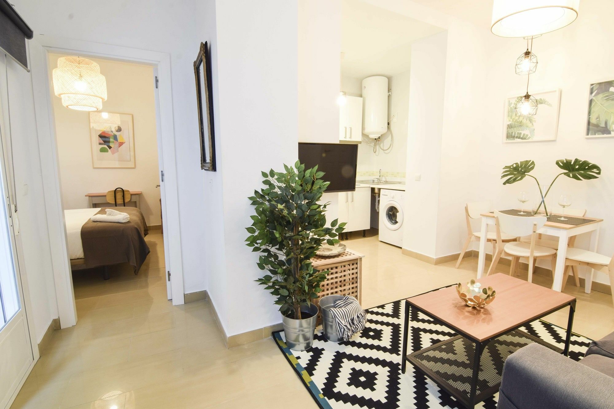 Letmalaga Center White Apartamento *