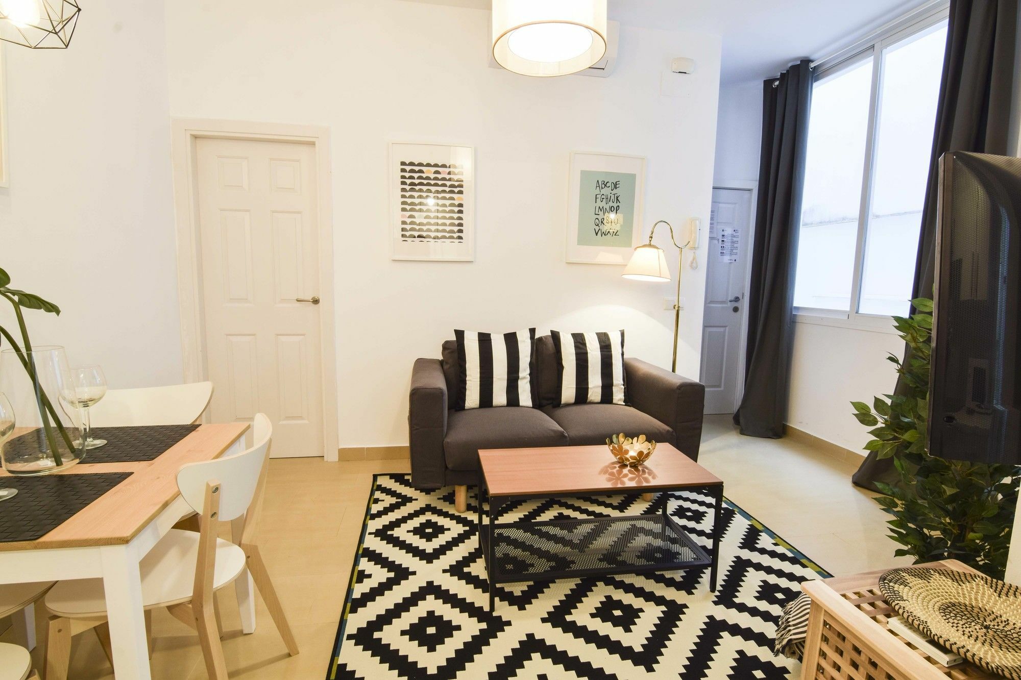 Letmalaga Center White *