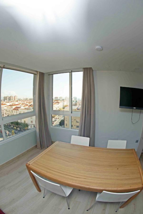 Lejlighed Modern & Stylish Loft With Breathtaking Views Free Wifi - Close To The Sea Málaga