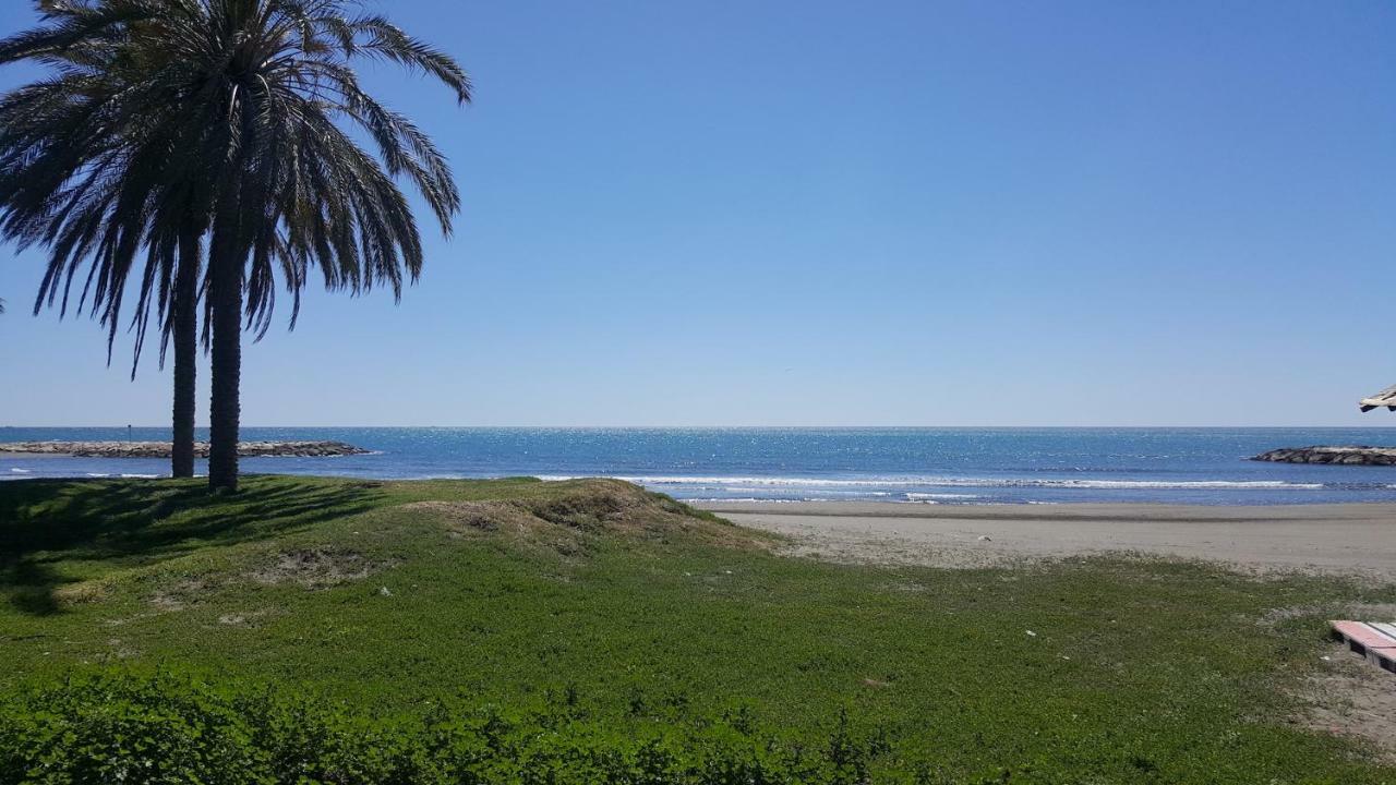 Manoli Playa * Malaga