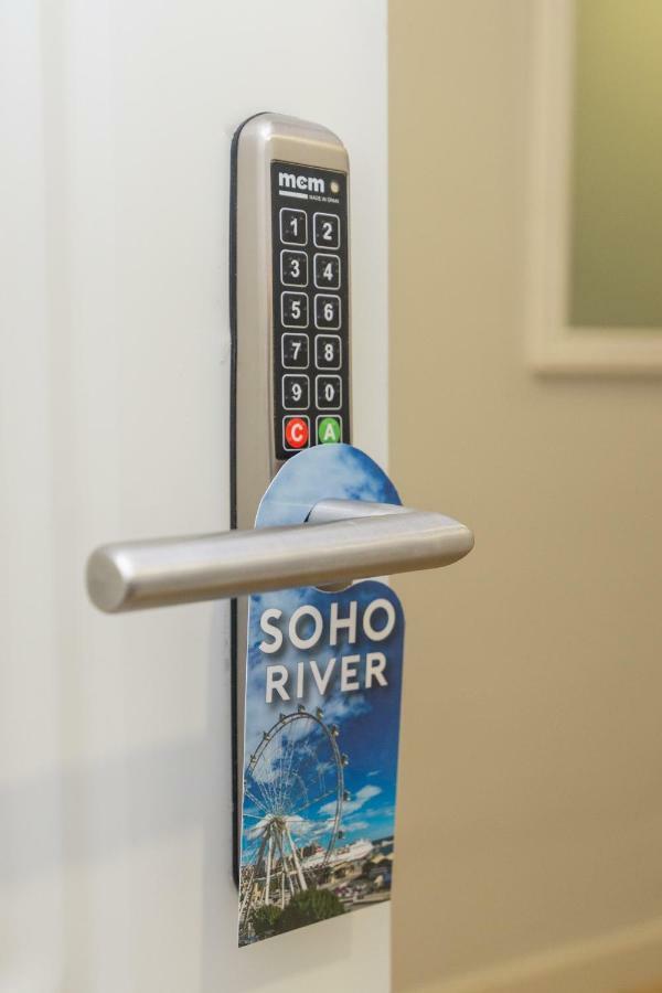 Soho River Apartment *