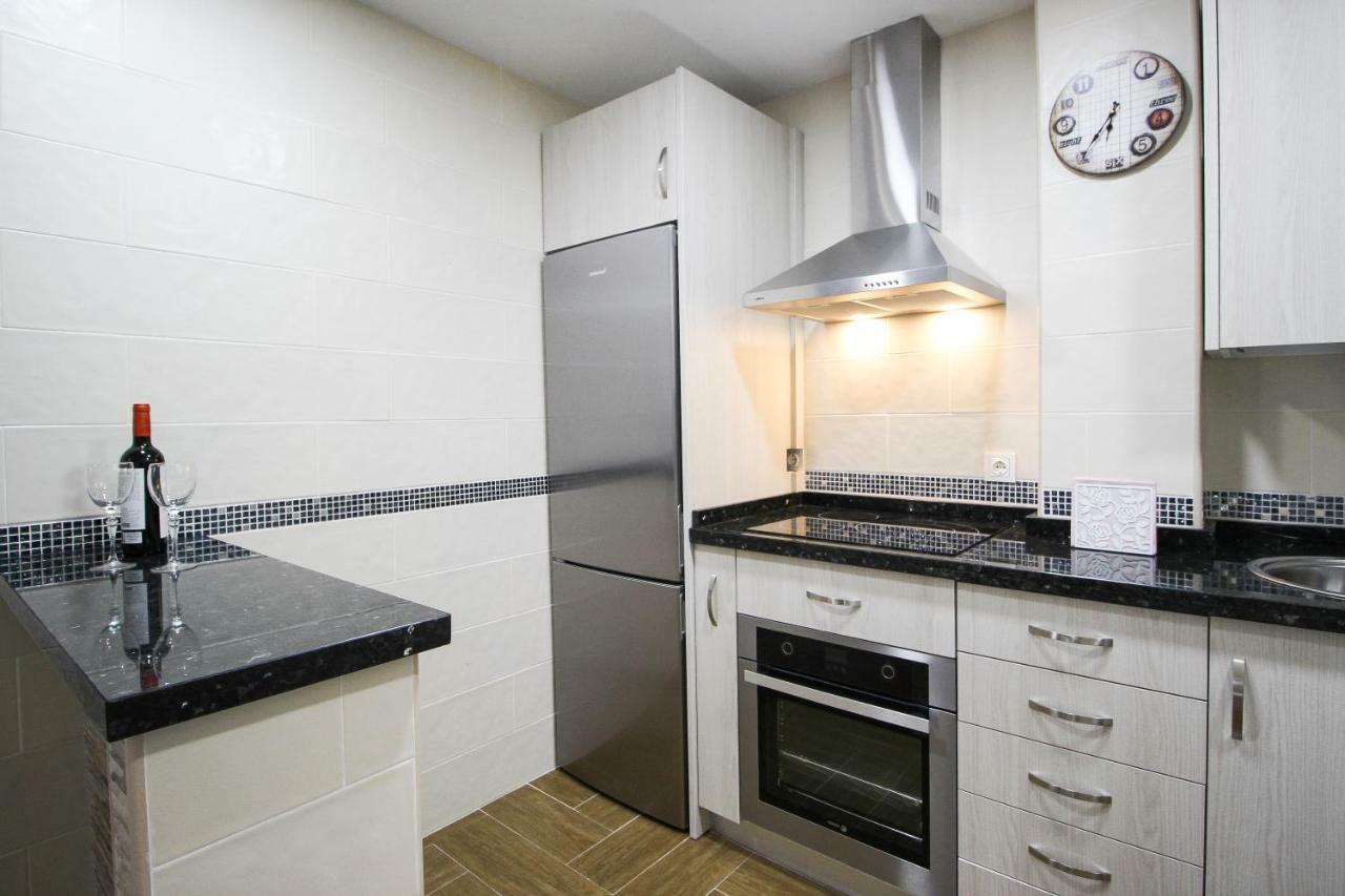 Palacios 6, Nuevo, Playa, Barrio Tranquilo, Todos Servicios, Pa Appartement Málaga