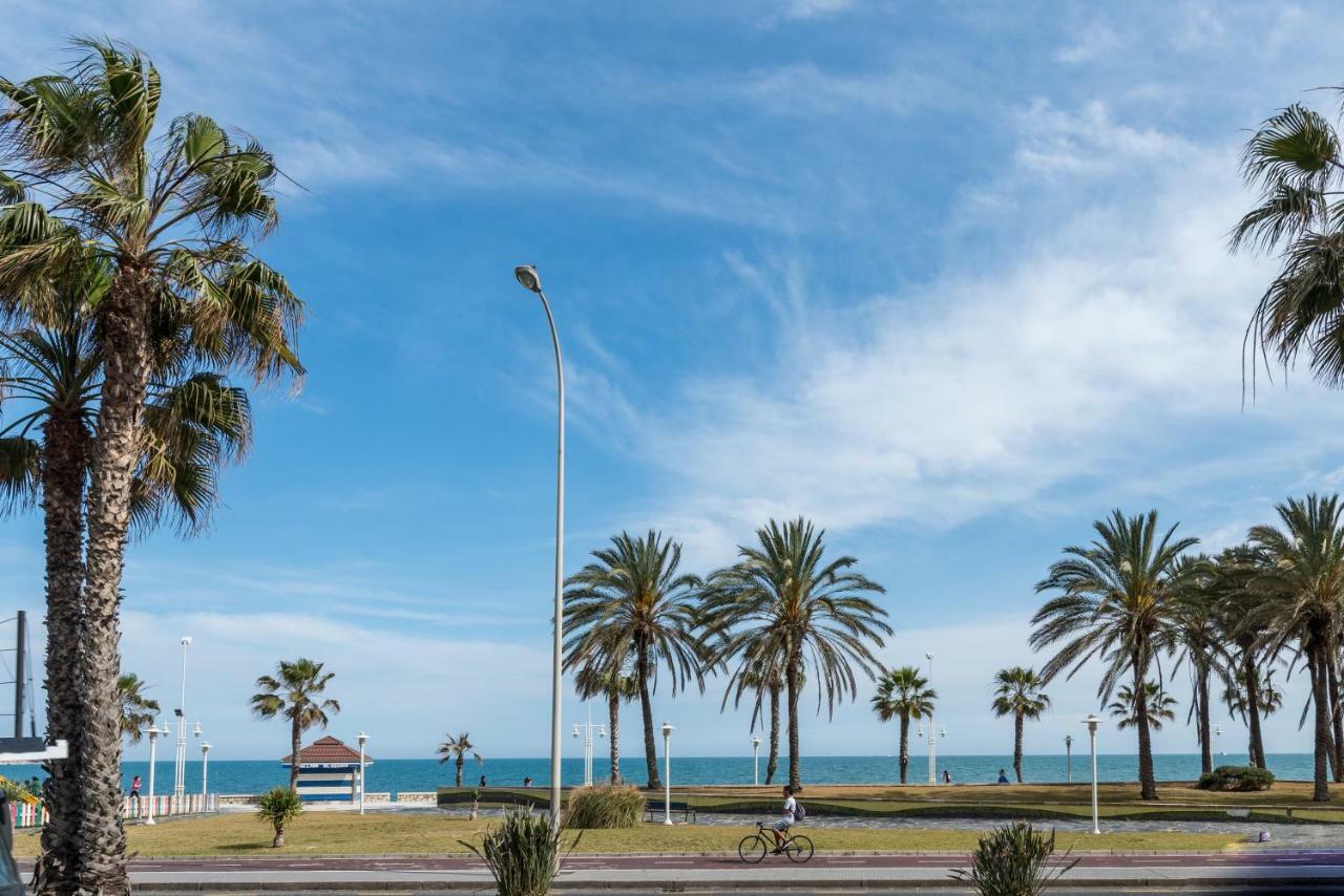 Premium Mediterraneo Beach, Junto A La Playa Apartamento *