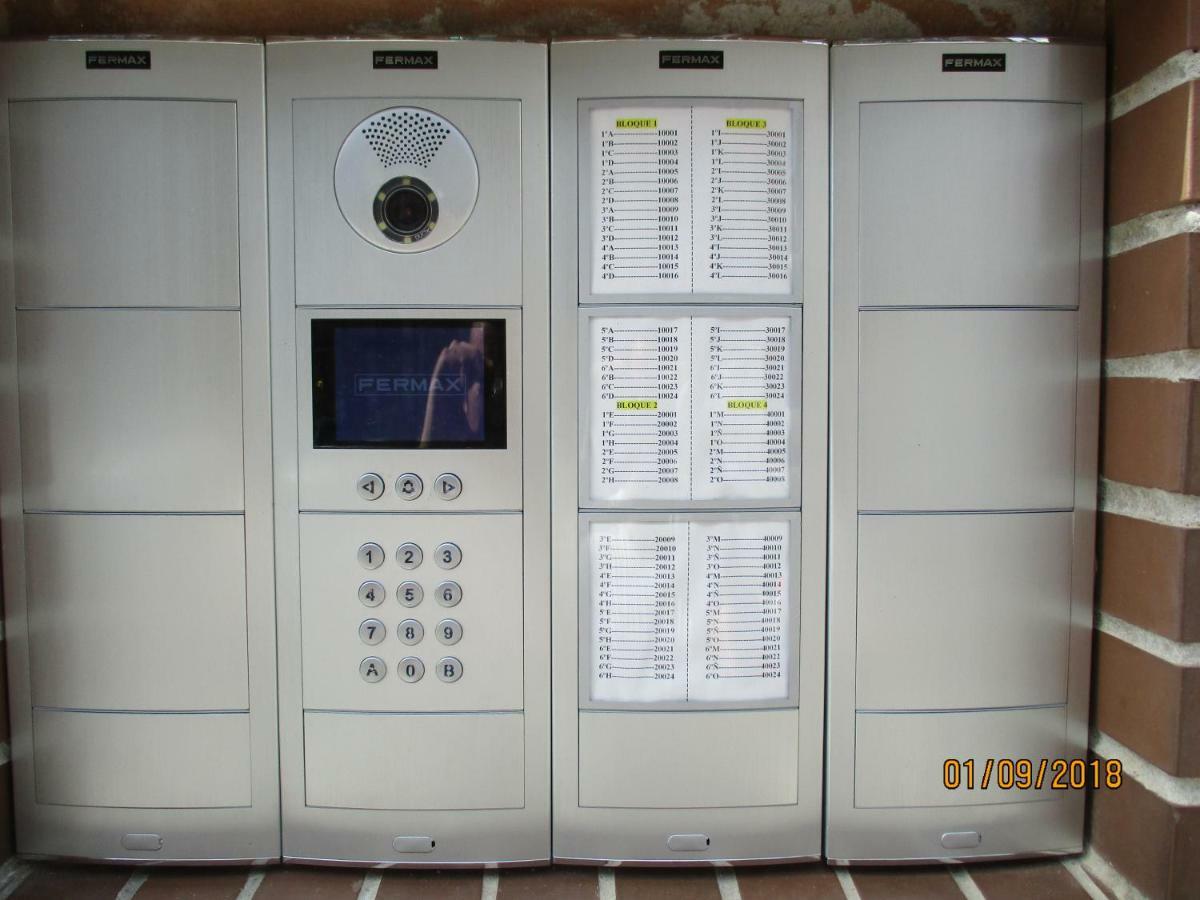 Oeste Parking-wifi-piscina Apartamento