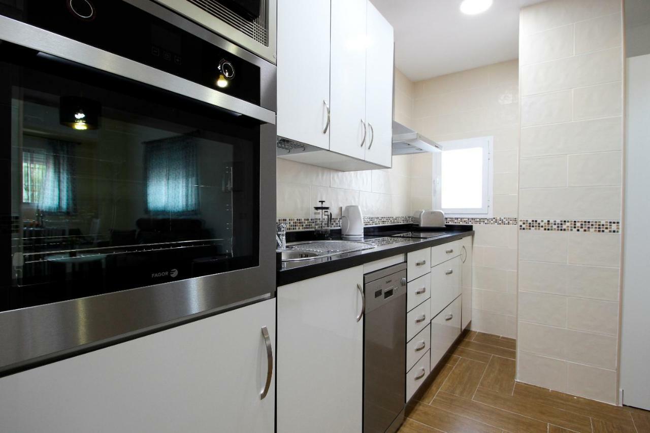 Appartement Palacios 6, Nuevo, Playa, Barrio Tranquilo, Todos Servicios, Pa