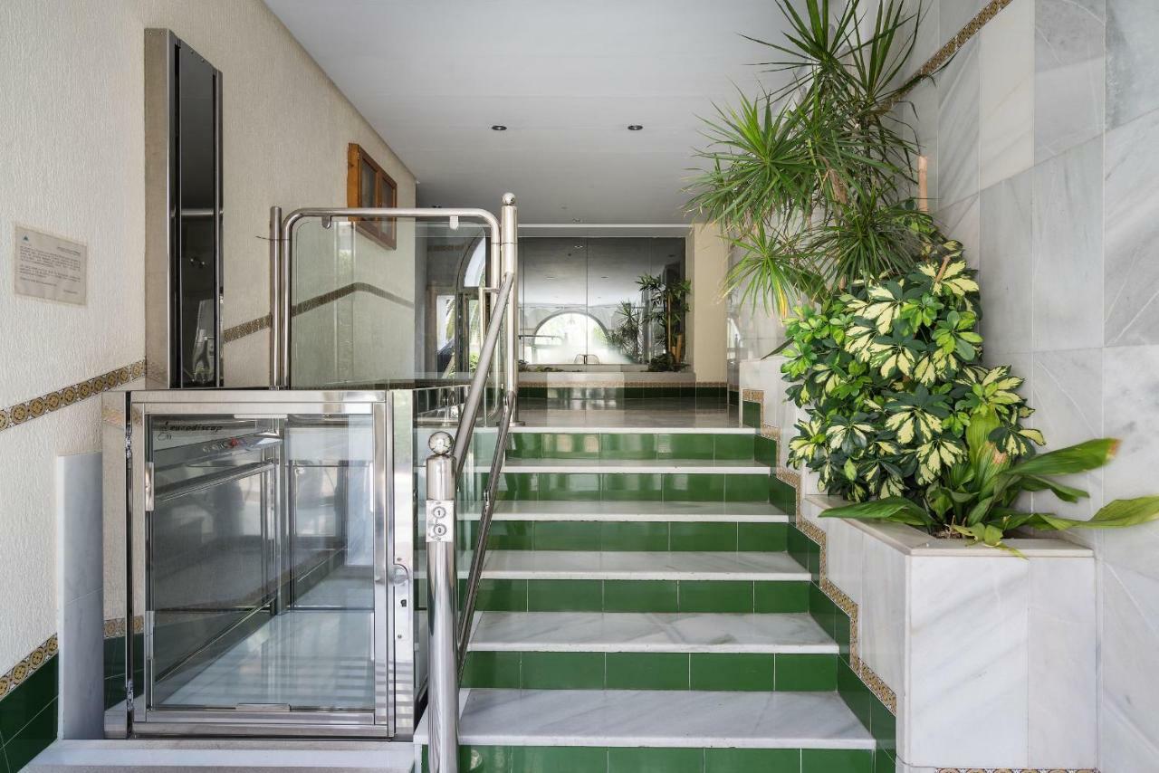 Lägenhet Arcos Infostays - Free Parking Málaga