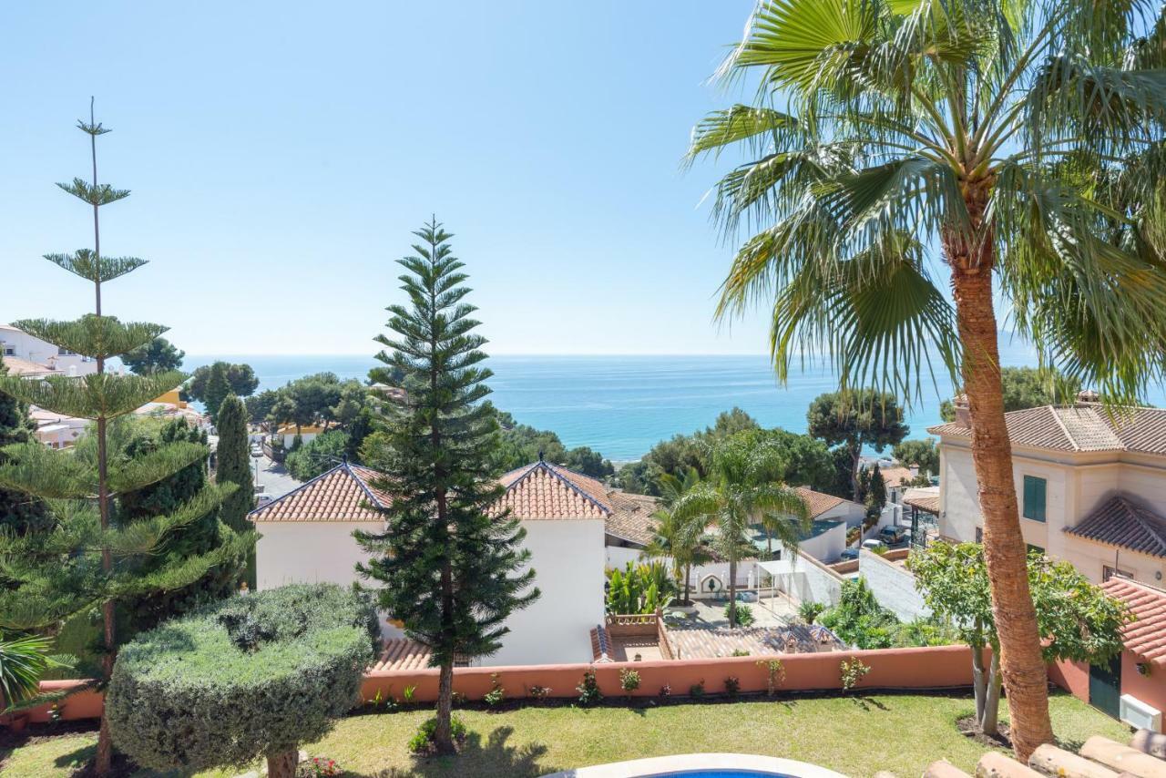 Lu&cia Candado Villa Málaga