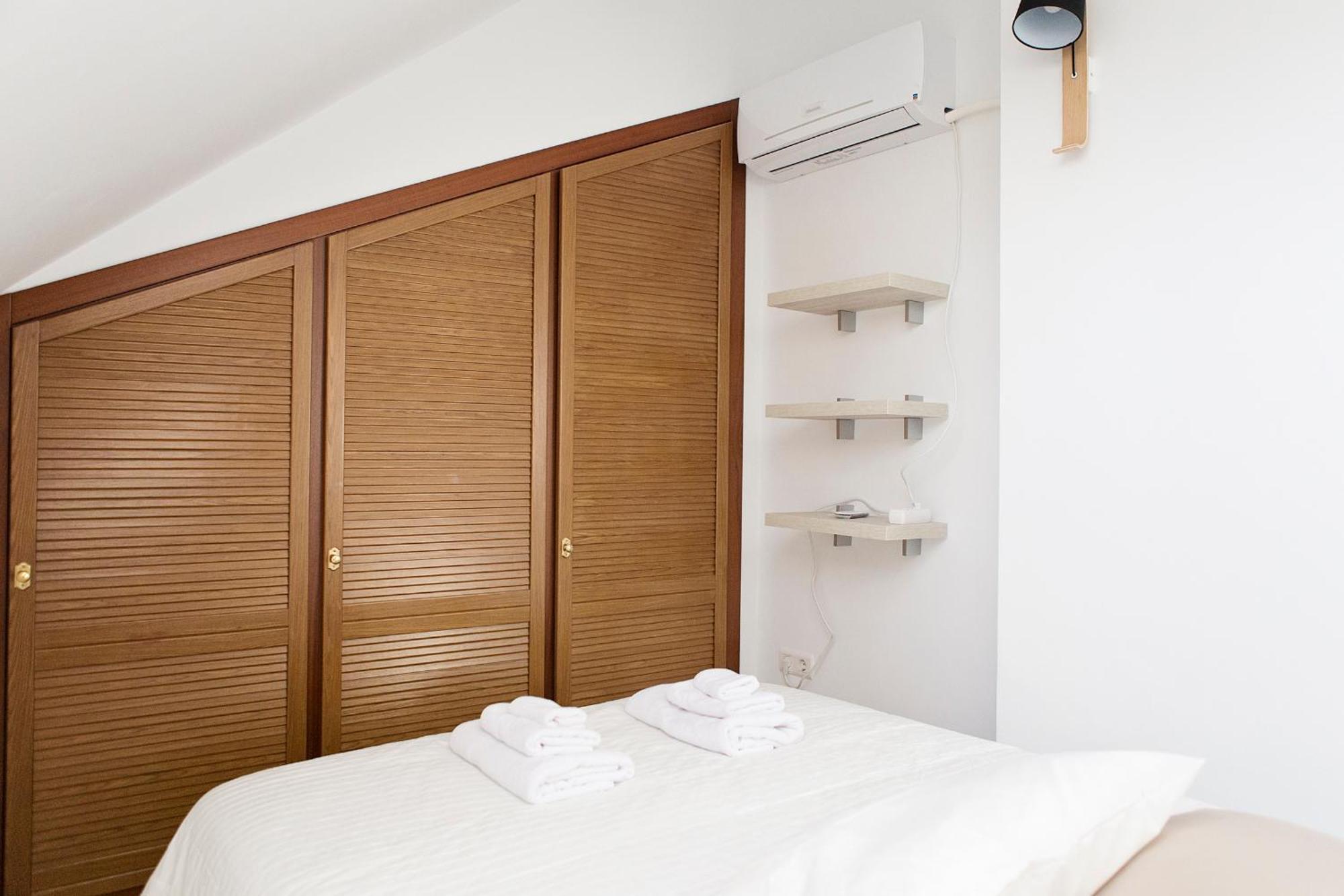 Suncity Flat Gigantes Apartment