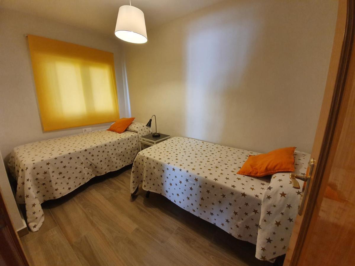 Galvez Flat, At Principal Railway Station In Lejlighed