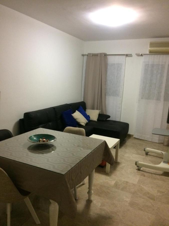 Habitacion En Apartamento Carlos Haya Hospedagem domiciliar